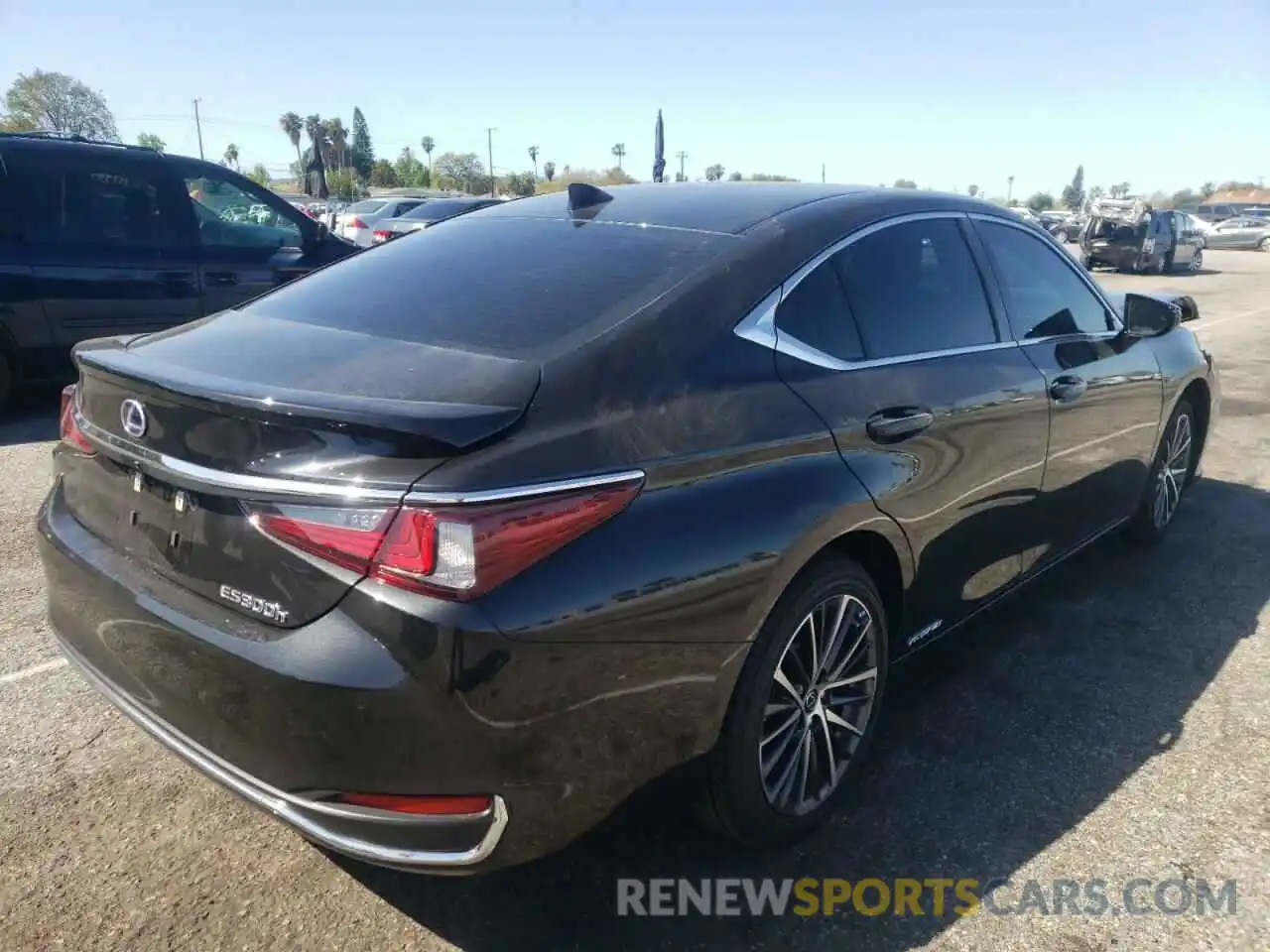 4 Фотография поврежденного автомобиля 58ADA1C1XNU017837 LEXUS ES300 2022