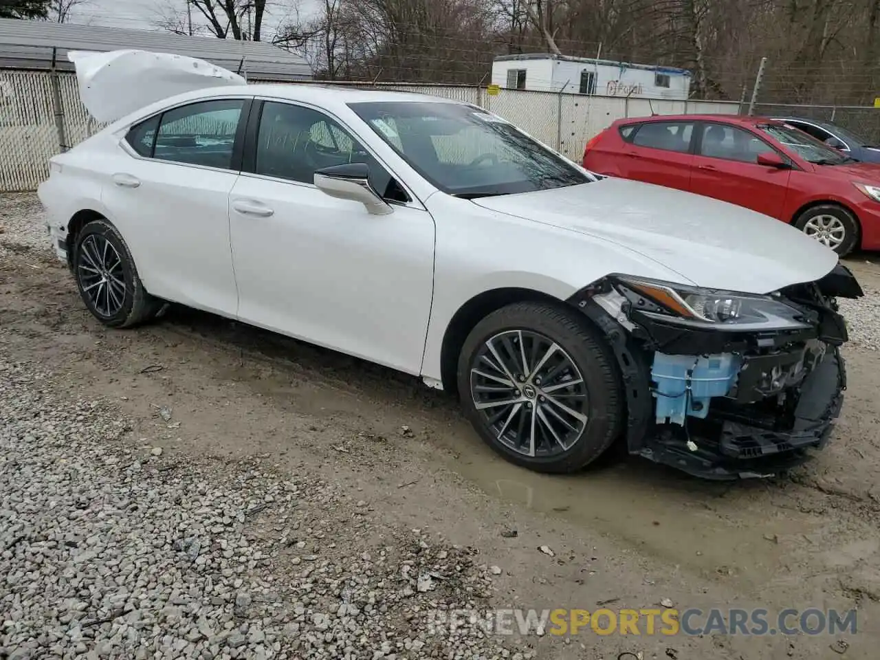 4 Photograph of a damaged car 58ADA1C19RU038507 LEXUS ES300 2024