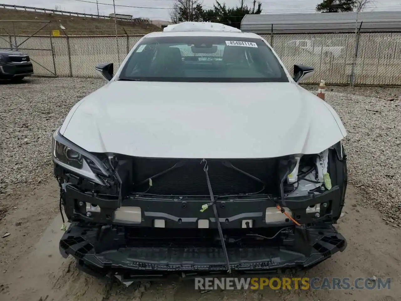 5 Photograph of a damaged car 58ADA1C19RU038507 LEXUS ES300 2024