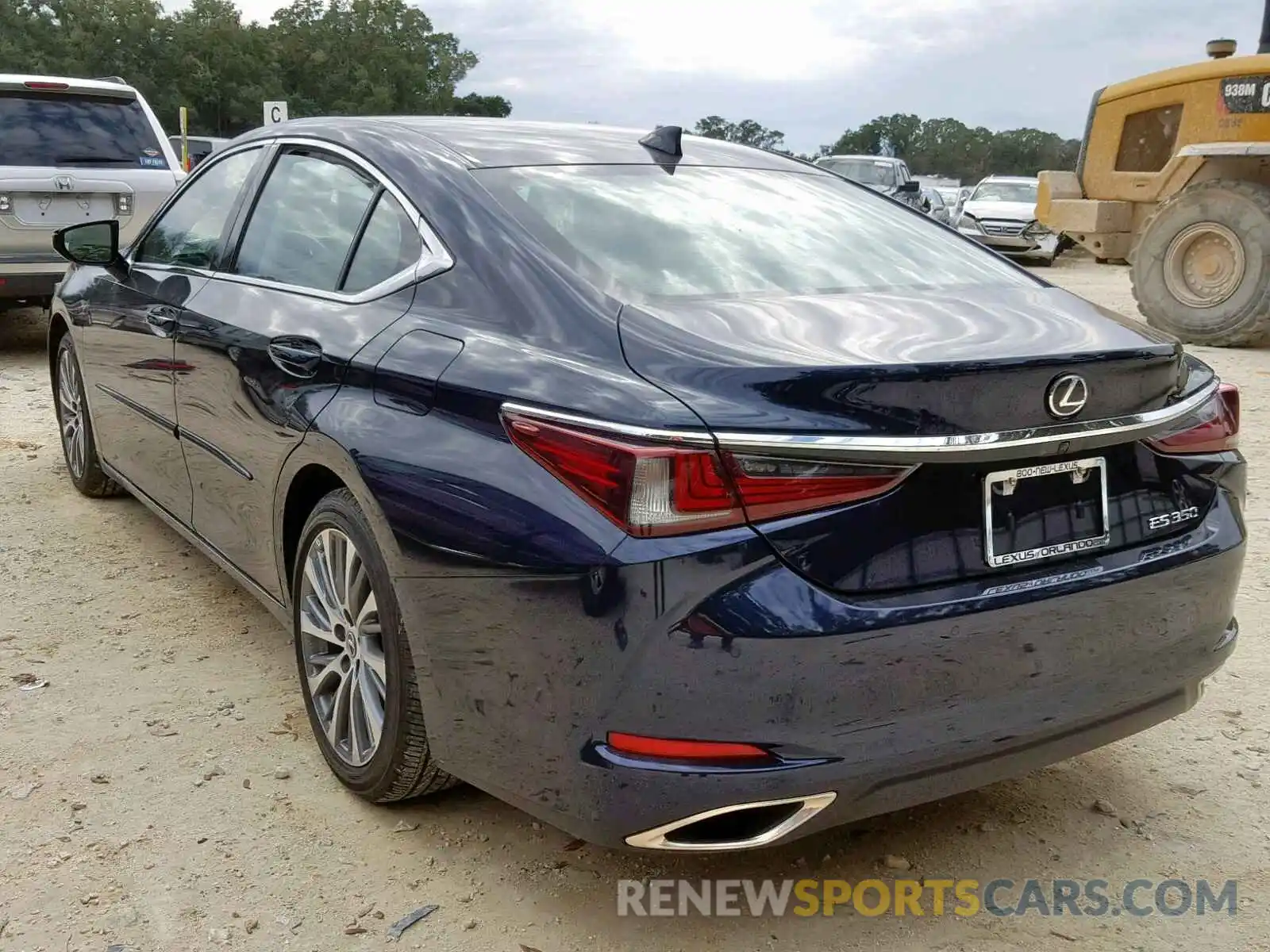 3 Photograph of a damaged car 58ABZ1B10KU001515 LEXUS ES350 2019