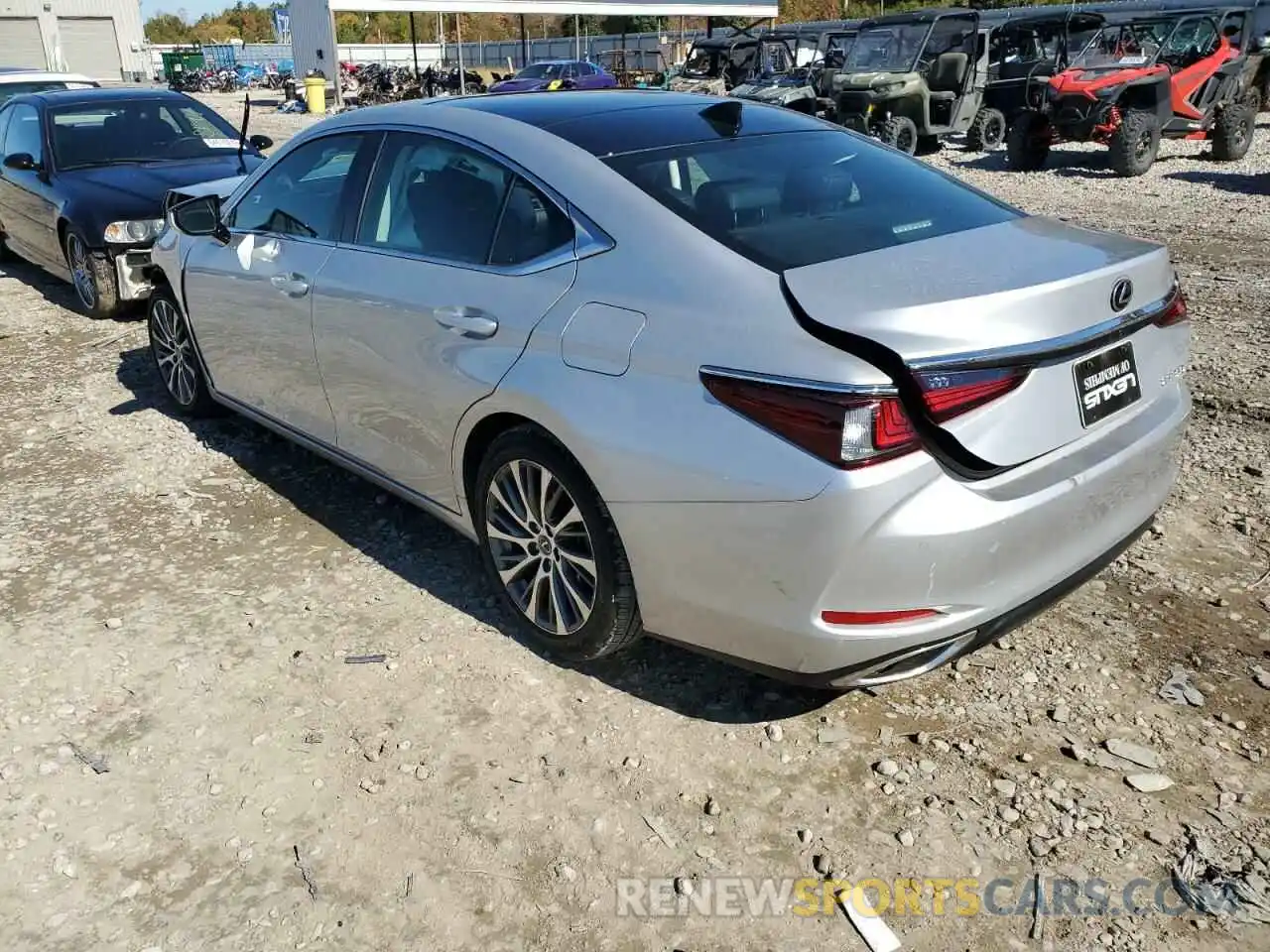 3 Photograph of a damaged car 58ABZ1B10KU004270 LEXUS ES350 2019