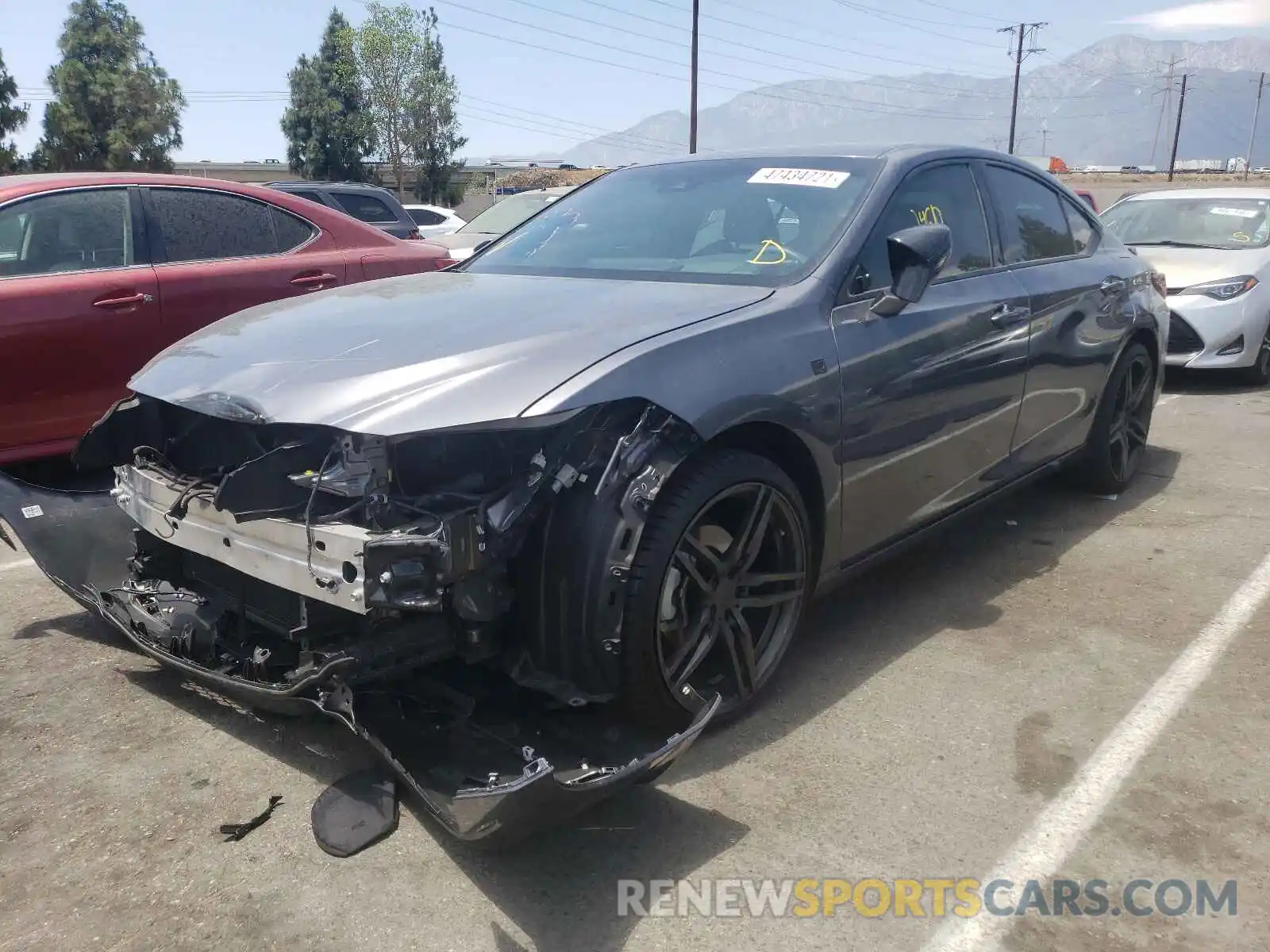 2 Photograph of a damaged car 58ABZ1B10KU007668 LEXUS ES350 2019