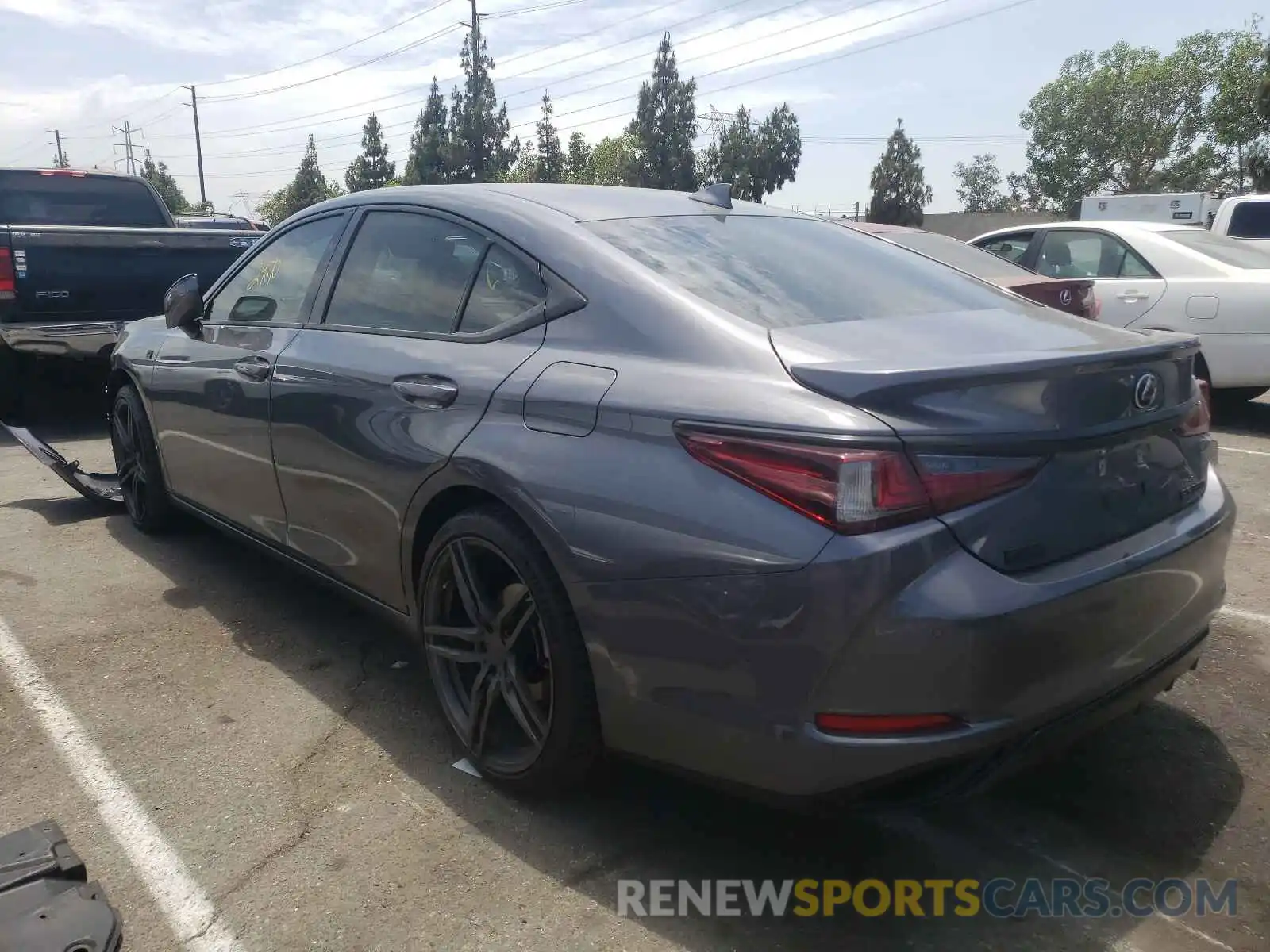 3 Photograph of a damaged car 58ABZ1B10KU007668 LEXUS ES350 2019