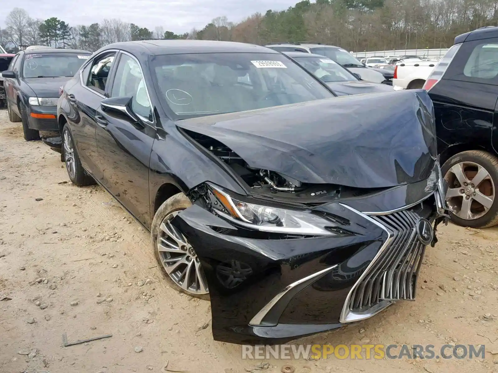 1 Photograph of a damaged car 58ABZ1B10KU009582 LEXUS ES350 2019