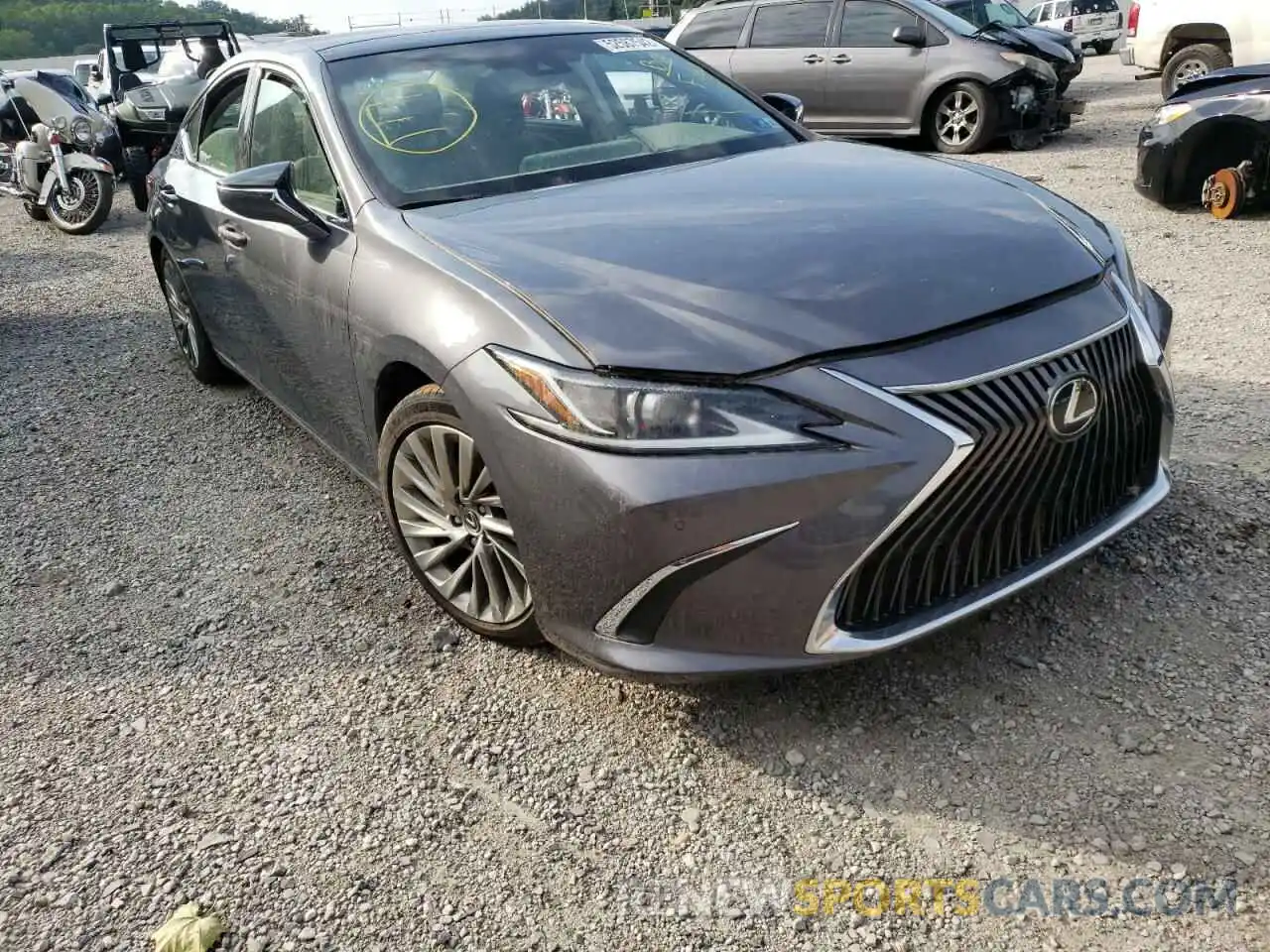 1 Photograph of a damaged car 58ABZ1B10KU010358 LEXUS ES350 2019