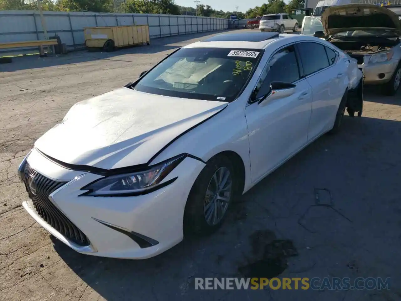 2 Фотография поврежденного автомобиля 58ABZ1B10KU016709 LEXUS ES350 2019