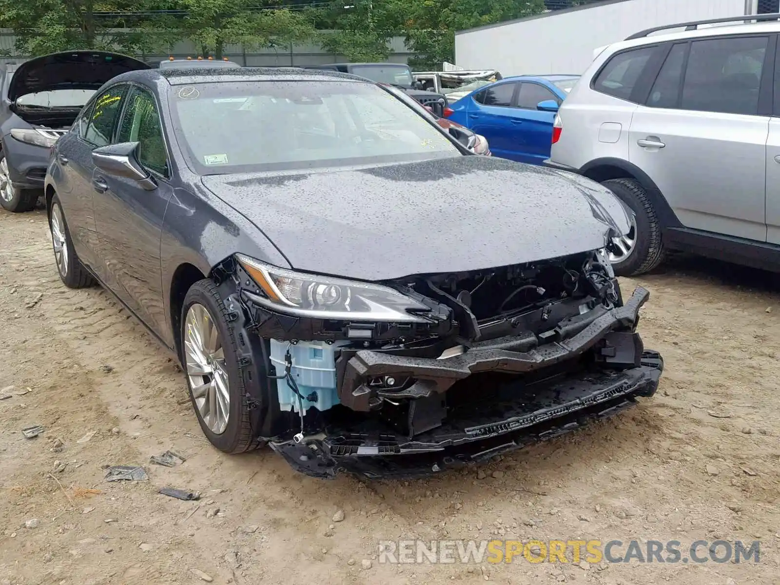 1 Photograph of a damaged car 58ABZ1B10KU020646 LEXUS ES350 2019