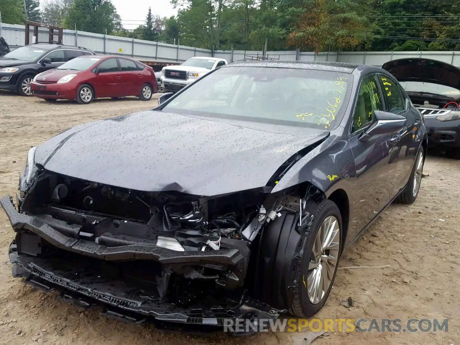 2 Photograph of a damaged car 58ABZ1B10KU020646 LEXUS ES350 2019