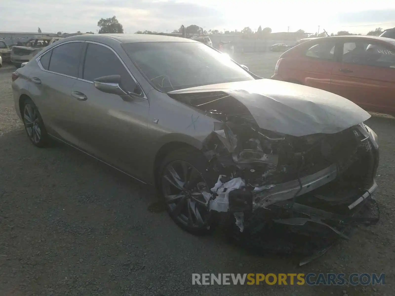 1 Photograph of a damaged car 58ABZ1B10KU021702 LEXUS ES350 2019