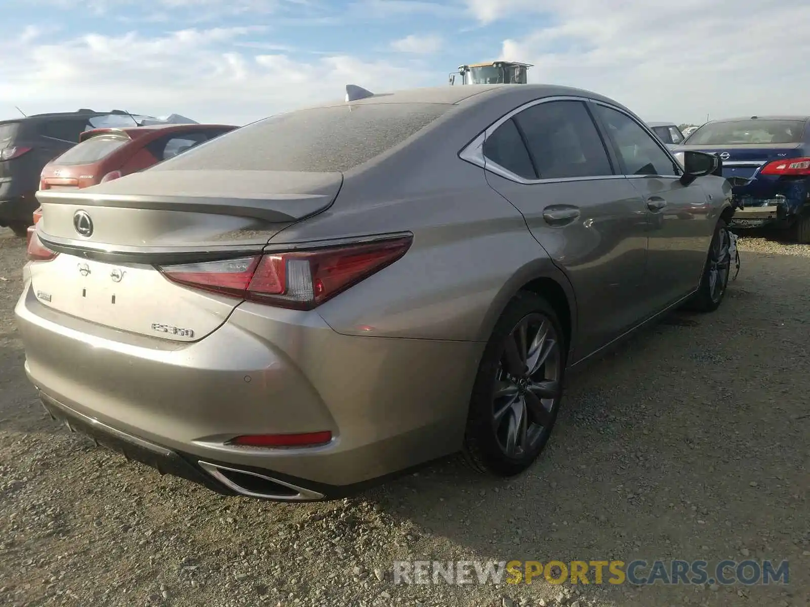 4 Photograph of a damaged car 58ABZ1B10KU021702 LEXUS ES350 2019