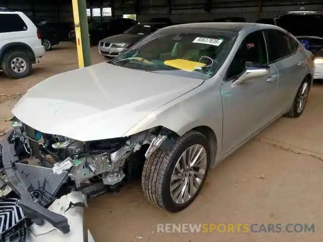 2 Photograph of a damaged car 58ABZ1B10KU022302 LEXUS ES350 2019