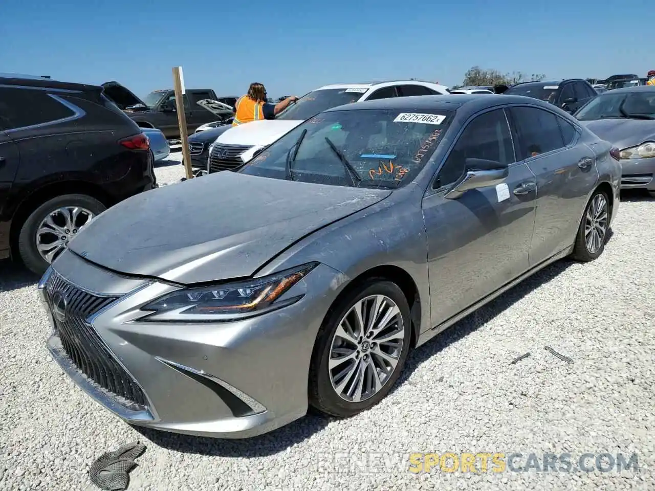 2 Photograph of a damaged car 58ABZ1B10KU022638 LEXUS ES350 2019