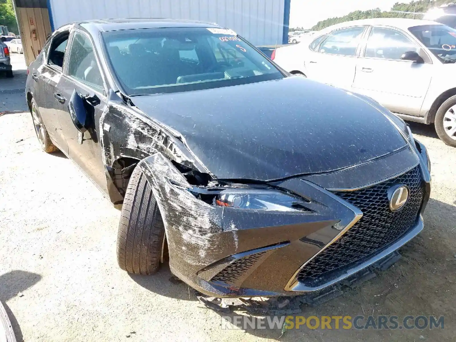 1 Photograph of a damaged car 58ABZ1B10KU027015 LEXUS ES350 2019