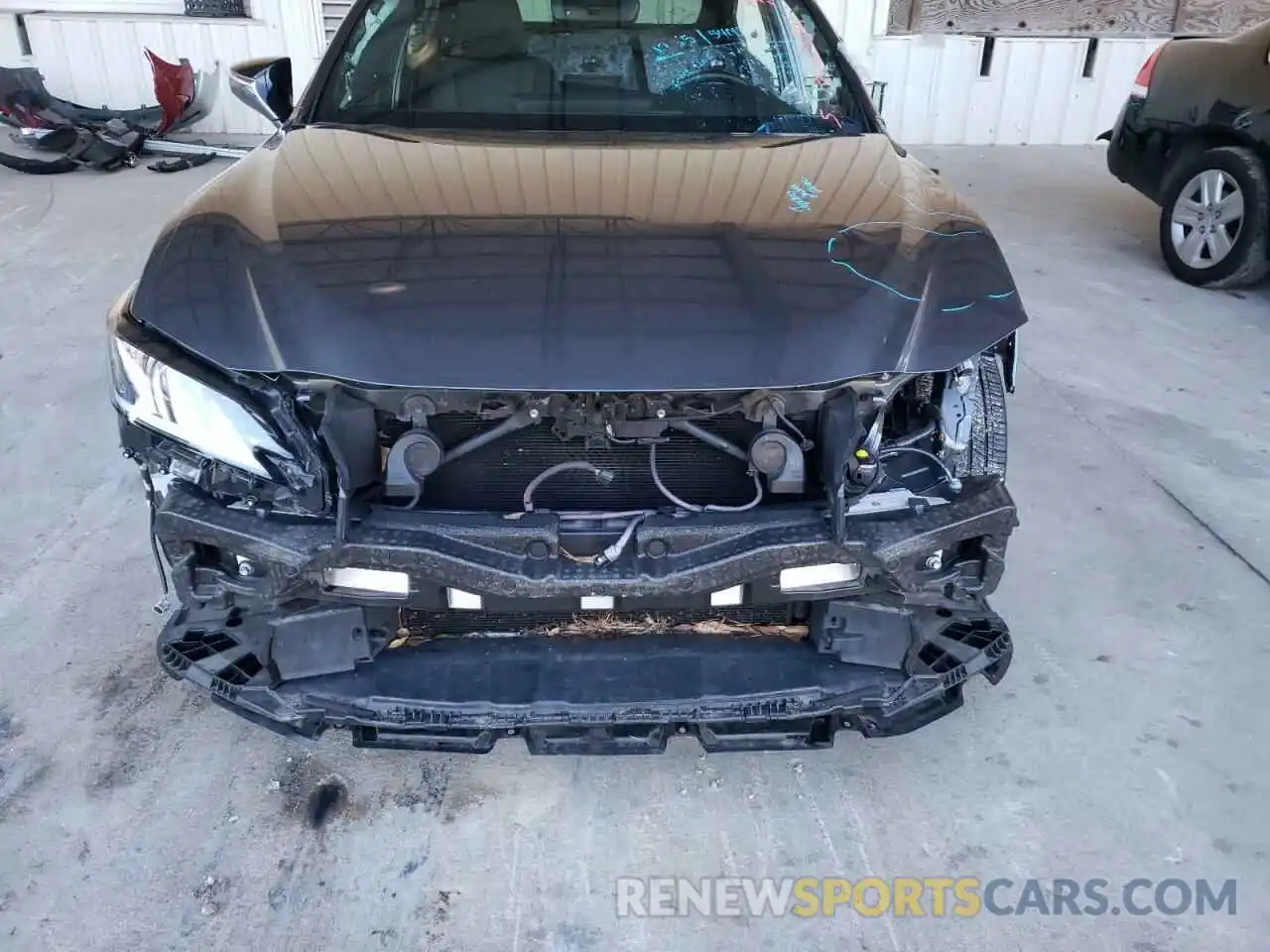 9 Photograph of a damaged car 58ABZ1B10KU029606 LEXUS ES350 2019