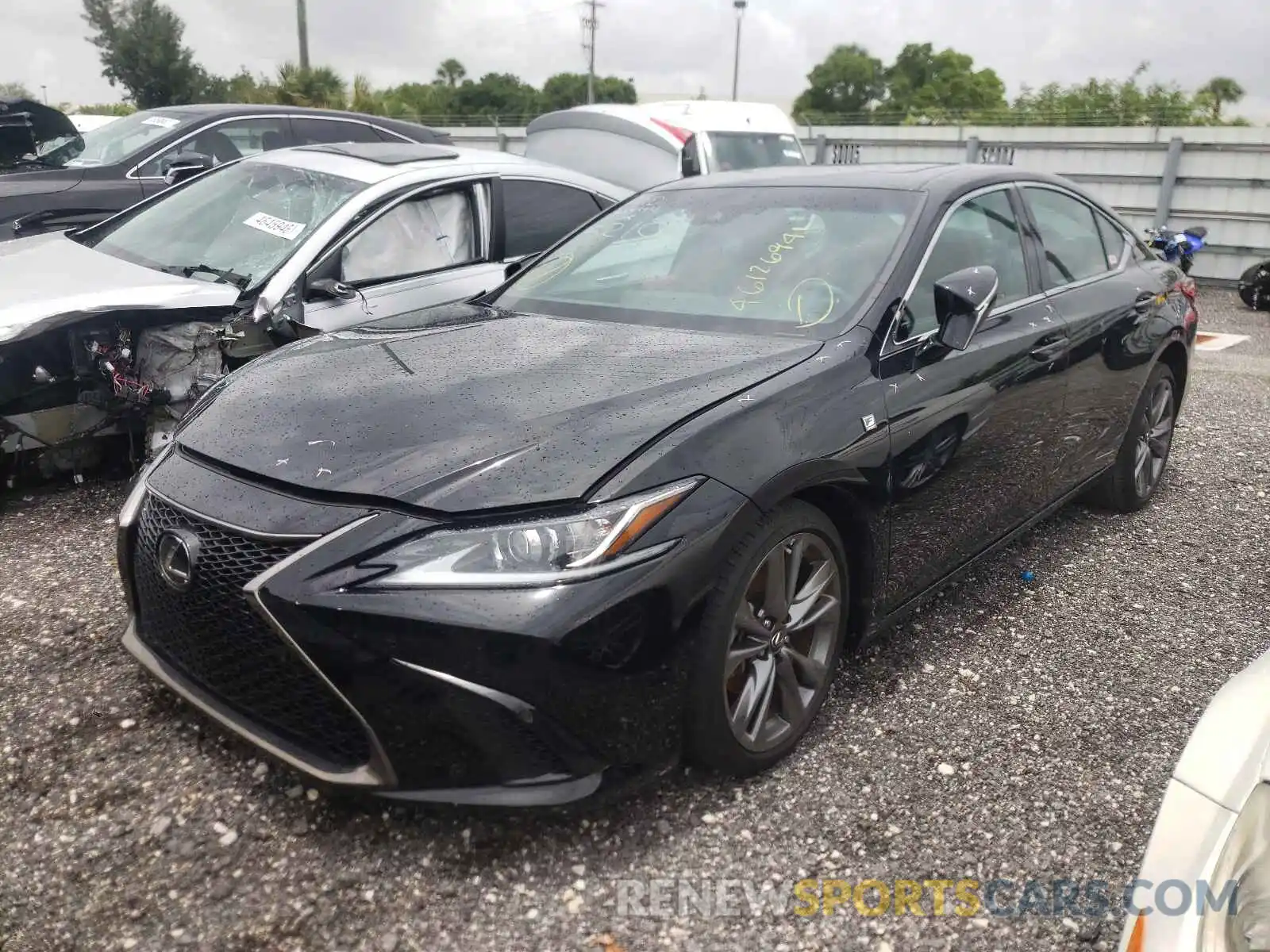 2 Photograph of a damaged car 58ABZ1B10KU045210 LEXUS ES350 2019