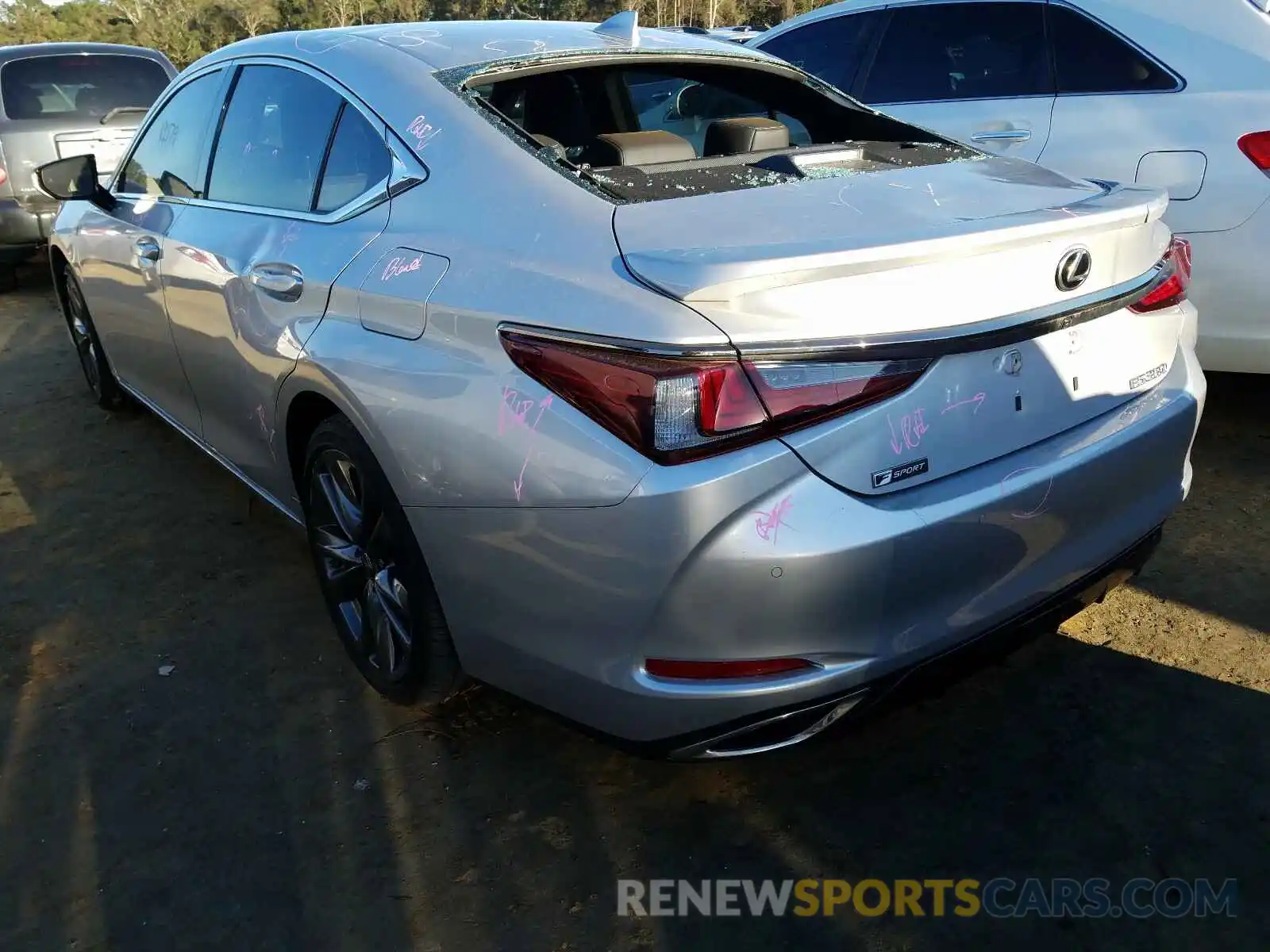 3 Photograph of a damaged car 58ABZ1B10KU048429 LEXUS ES350 2019