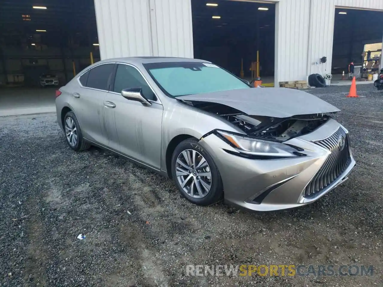 1 Photograph of a damaged car 58ABZ1B10KU048852 LEXUS ES350 2019