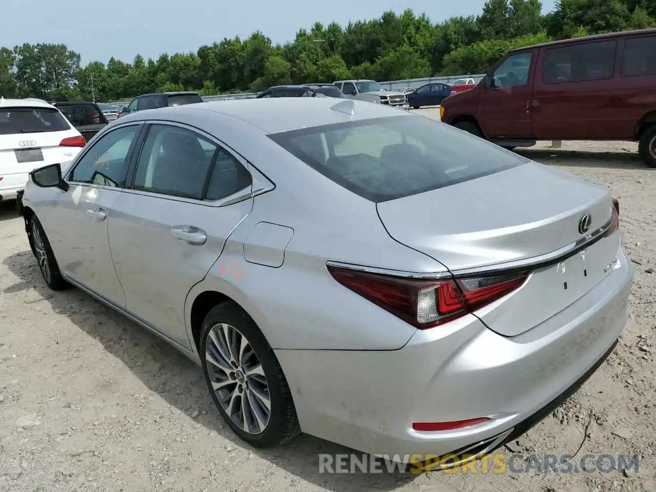 3 Photograph of a damaged car 58ABZ1B10KU050441 LEXUS ES350 2019