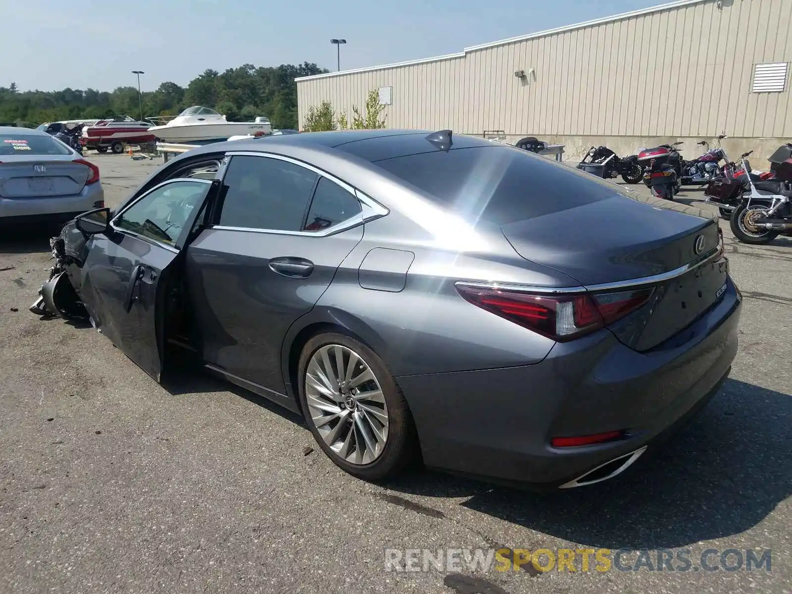 3 Photograph of a damaged car 58ABZ1B11KU003127 LEXUS ES350 2019