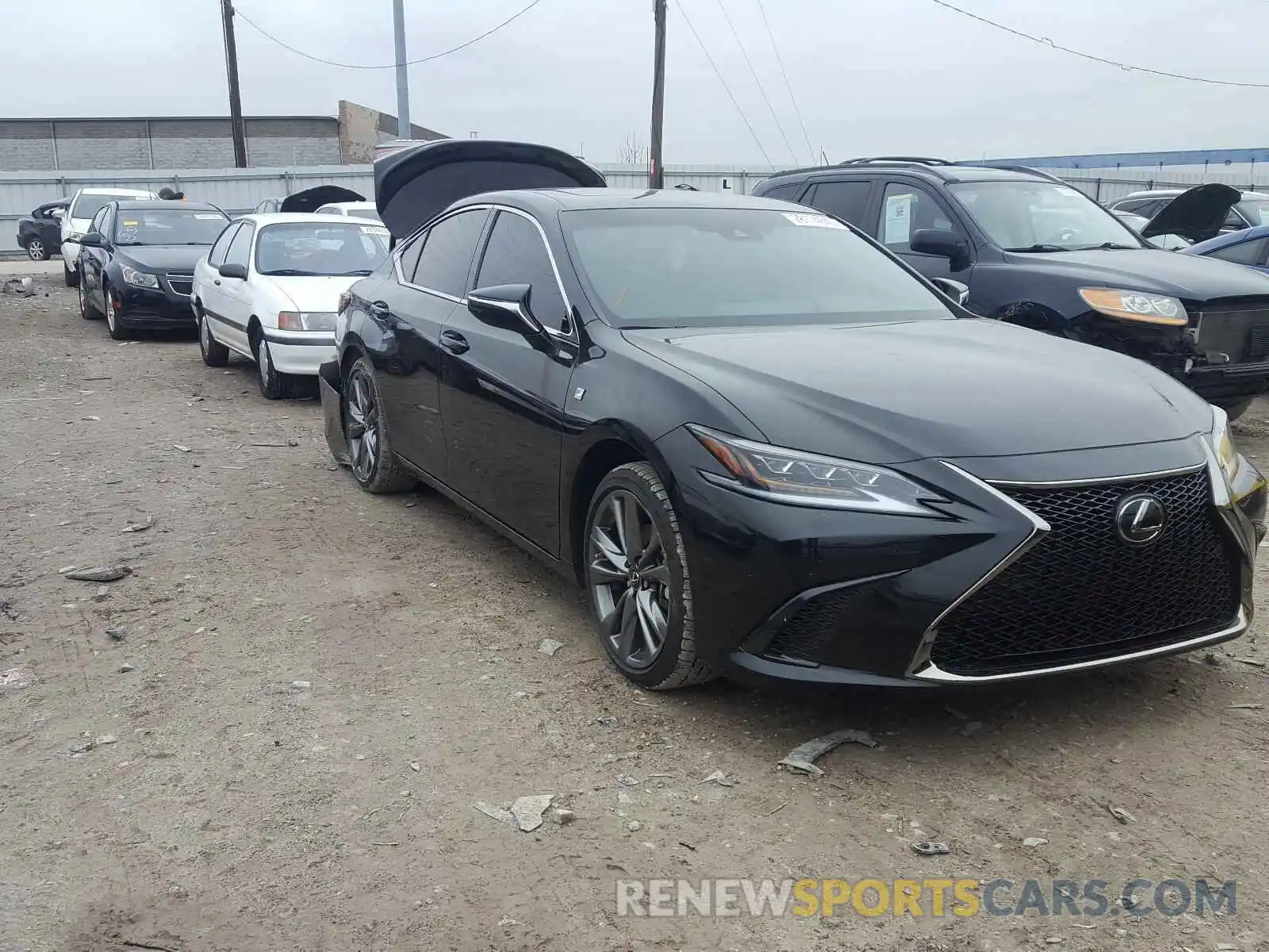 1 Photograph of a damaged car 58ABZ1B11KU005668 LEXUS ES350 2019