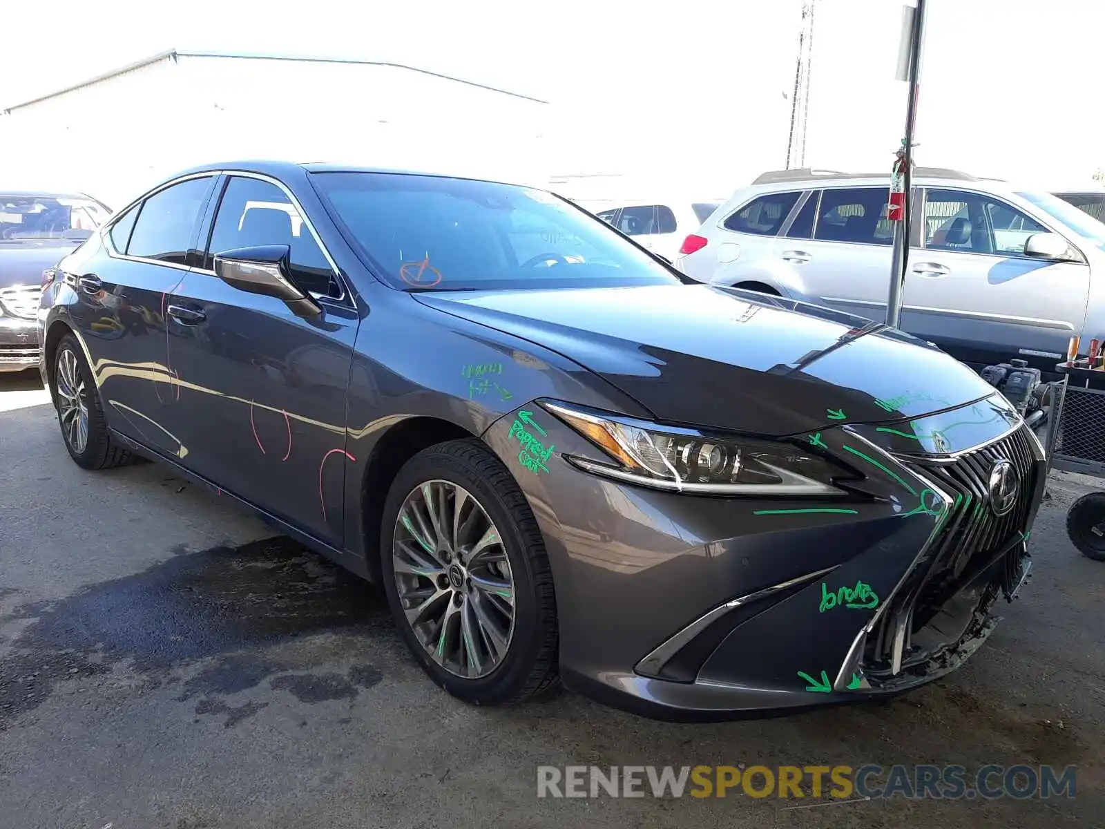 1 Photograph of a damaged car 58ABZ1B11KU012426 LEXUS ES350 2019