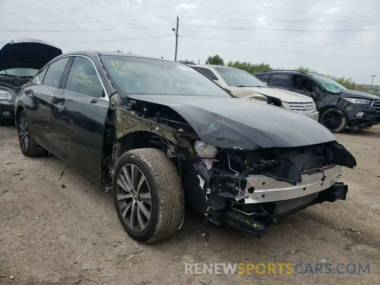 1 Photograph of a damaged car 58ABZ1B11KU014483 LEXUS ES350 2019