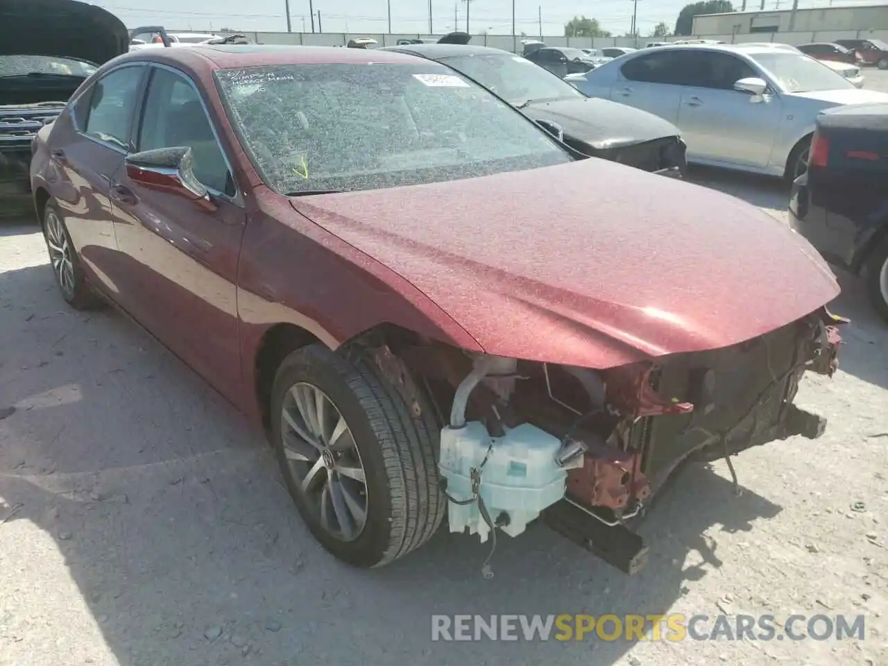 1 Photograph of a damaged car 58ABZ1B11KU015505 LEXUS ES350 2019