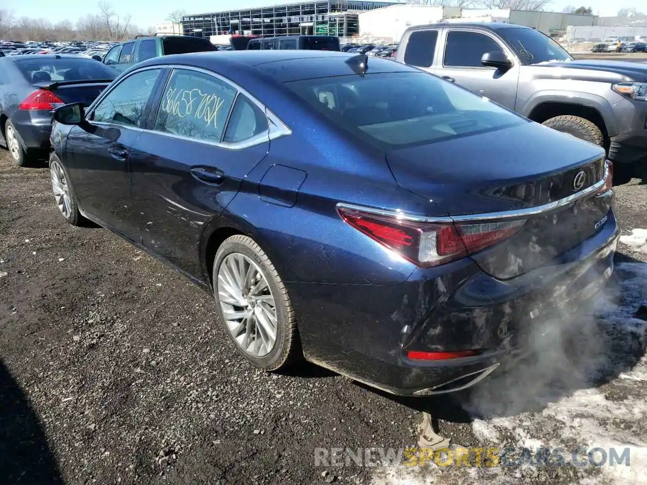 3 Photograph of a damaged car 58ABZ1B11KU015777 LEXUS ES350 2019