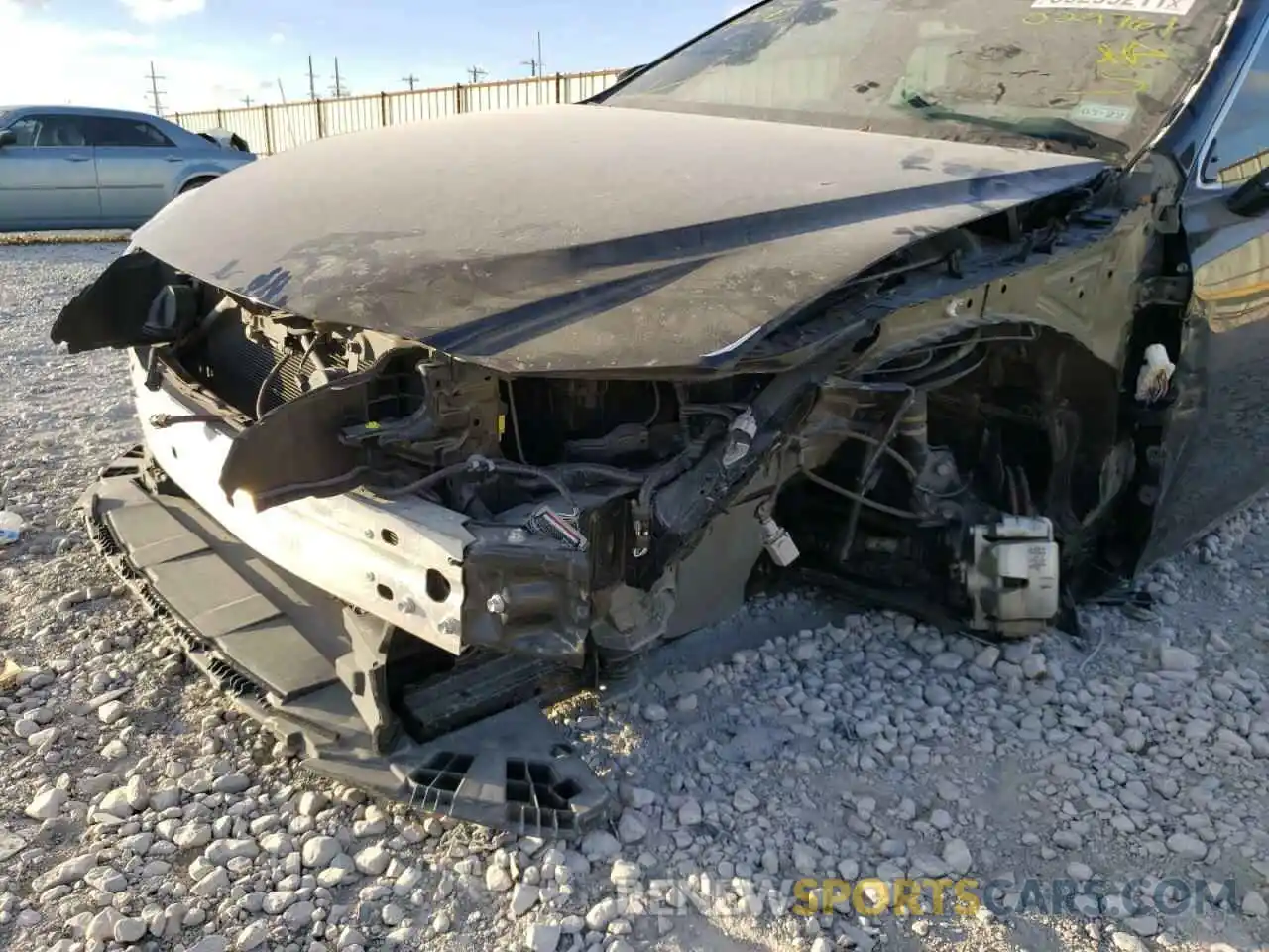 9 Photograph of a damaged car 58ABZ1B11KU029761 LEXUS ES350 2019