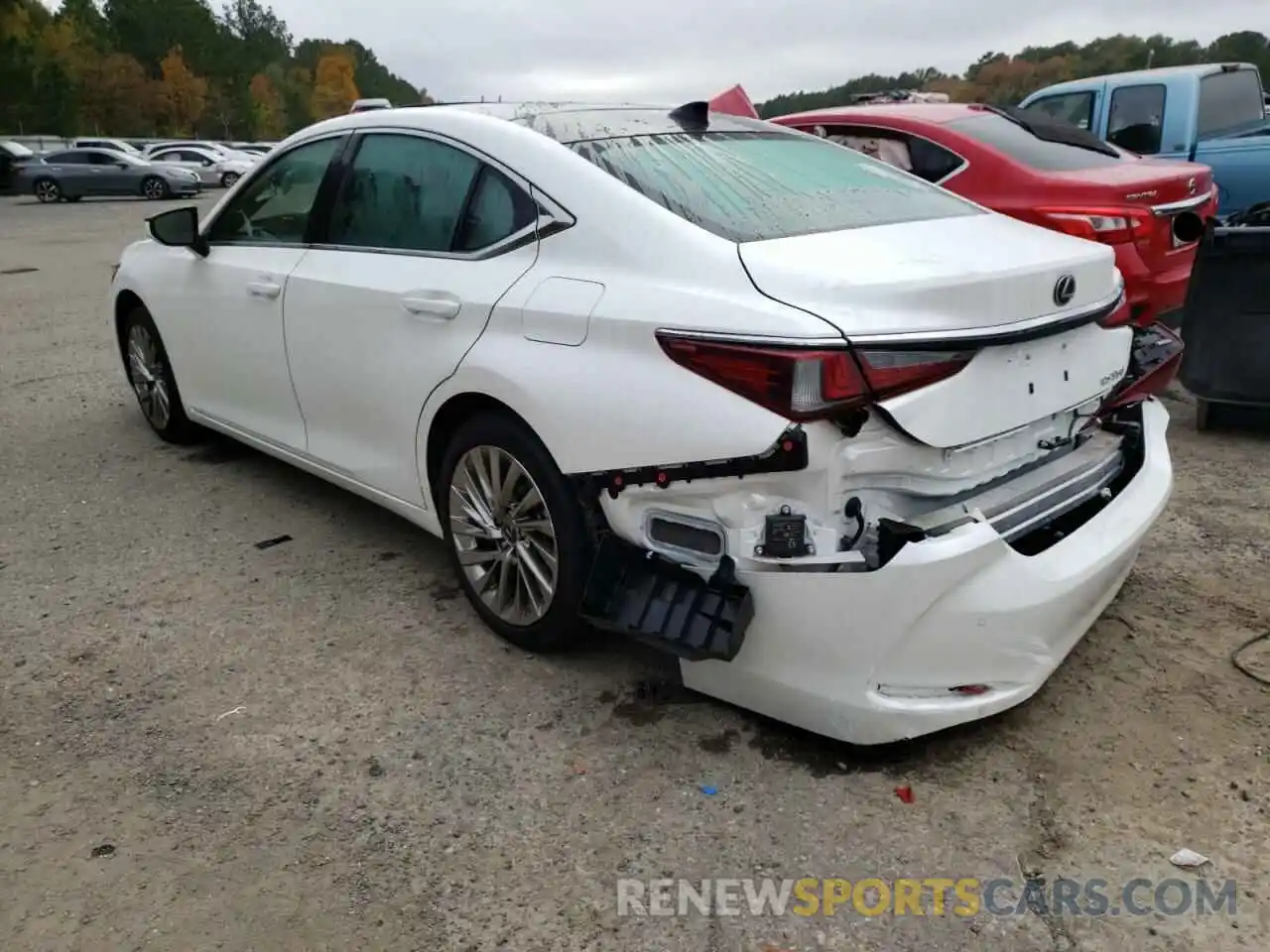 3 Photograph of a damaged car 58ABZ1B11KU030649 LEXUS ES350 2019