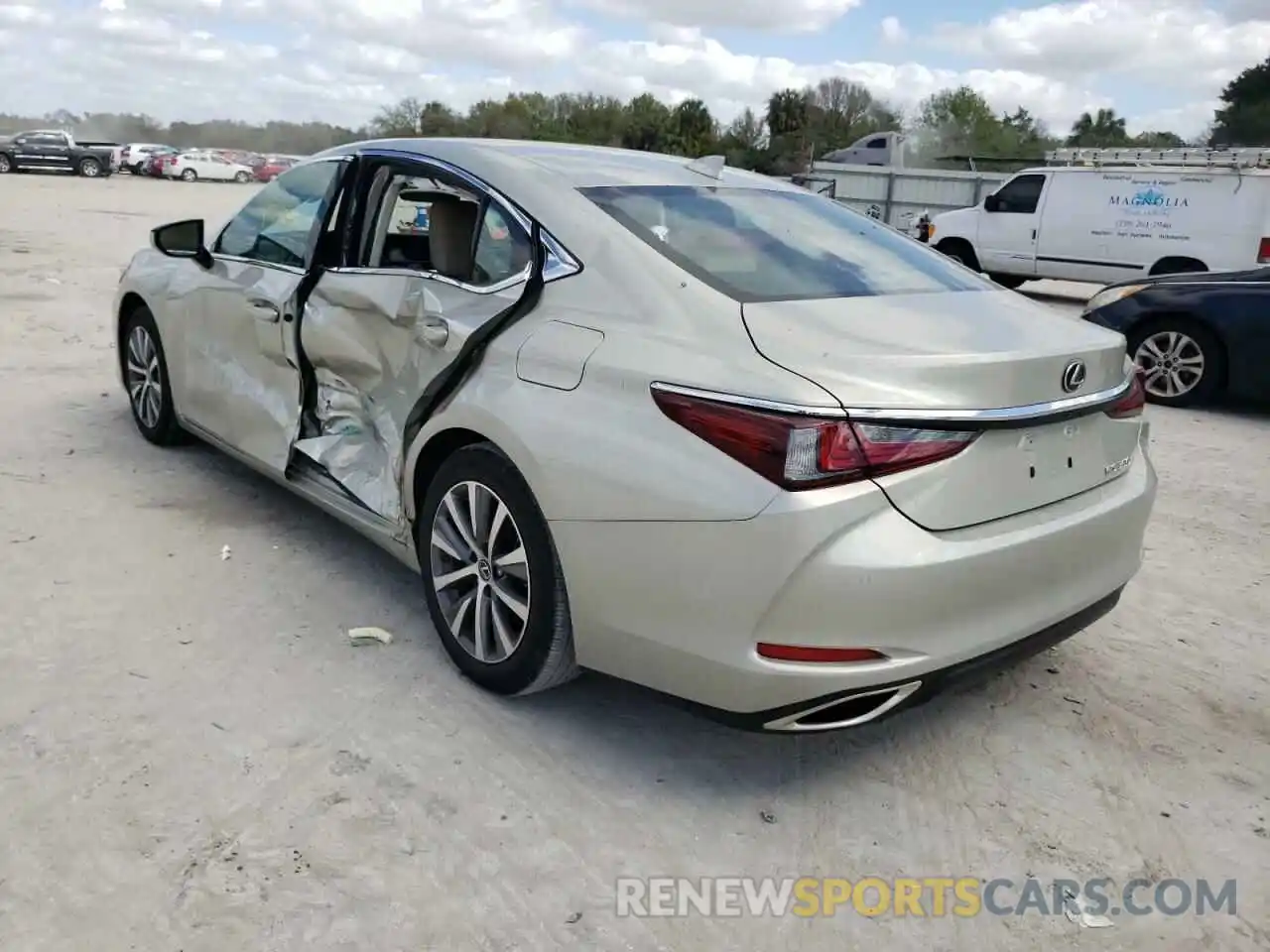 3 Photograph of a damaged car 58ABZ1B11KU034586 LEXUS ES350 2019