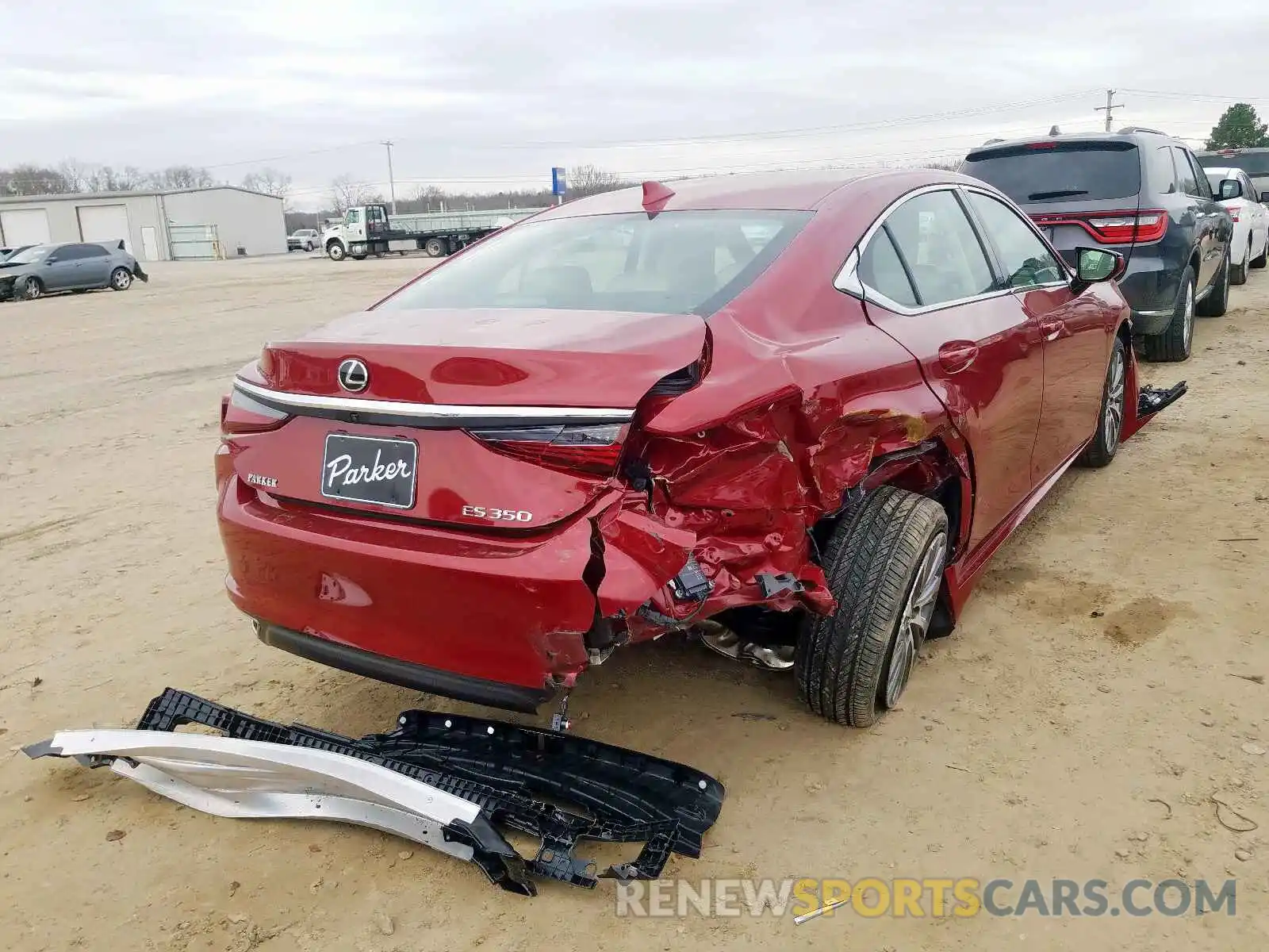 4 Фотография поврежденного автомобиля 58ABZ1B11KU044597 LEXUS ES350 2019