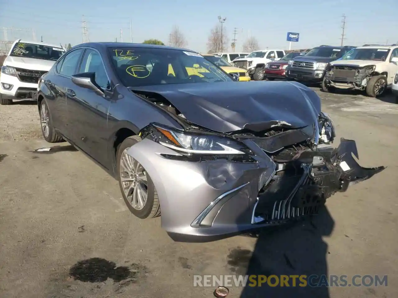 1 Photograph of a damaged car 58ABZ1B11KU047029 LEXUS ES350 2019