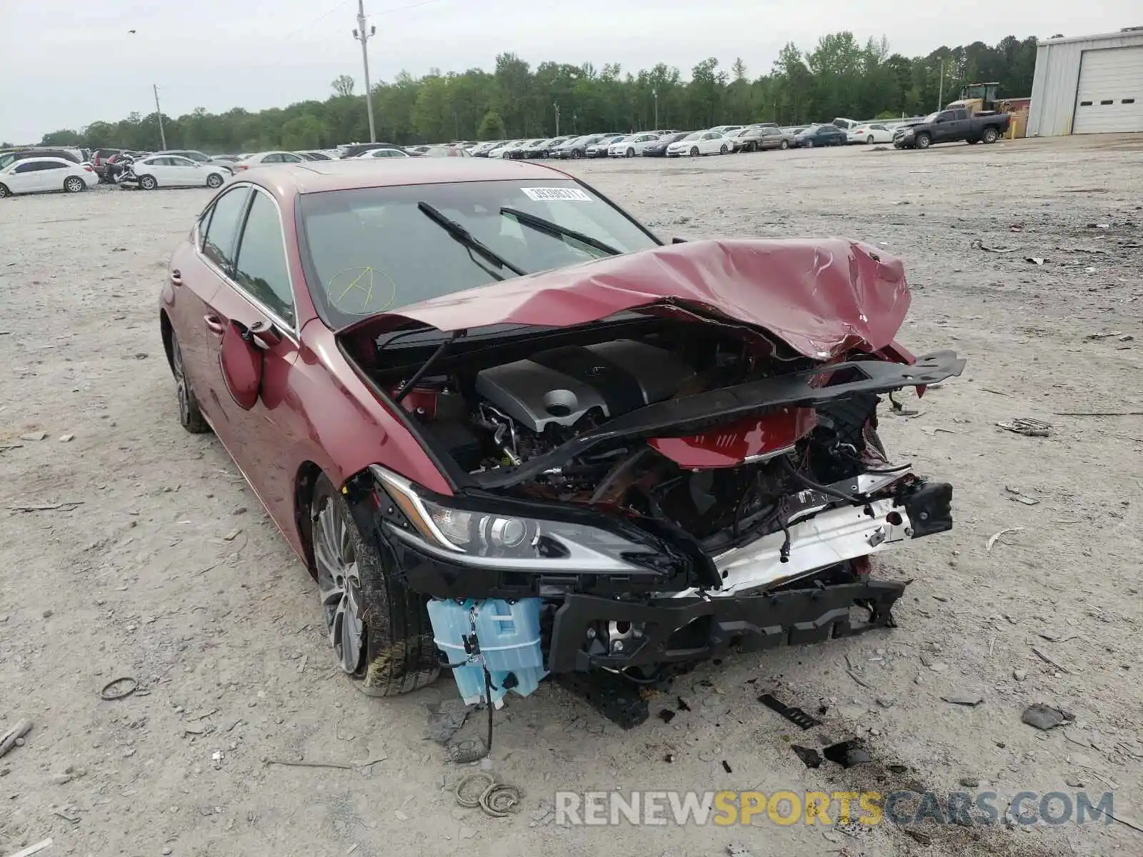 1 Photograph of a damaged car 58ABZ1B12KU004089 LEXUS ES350 2019