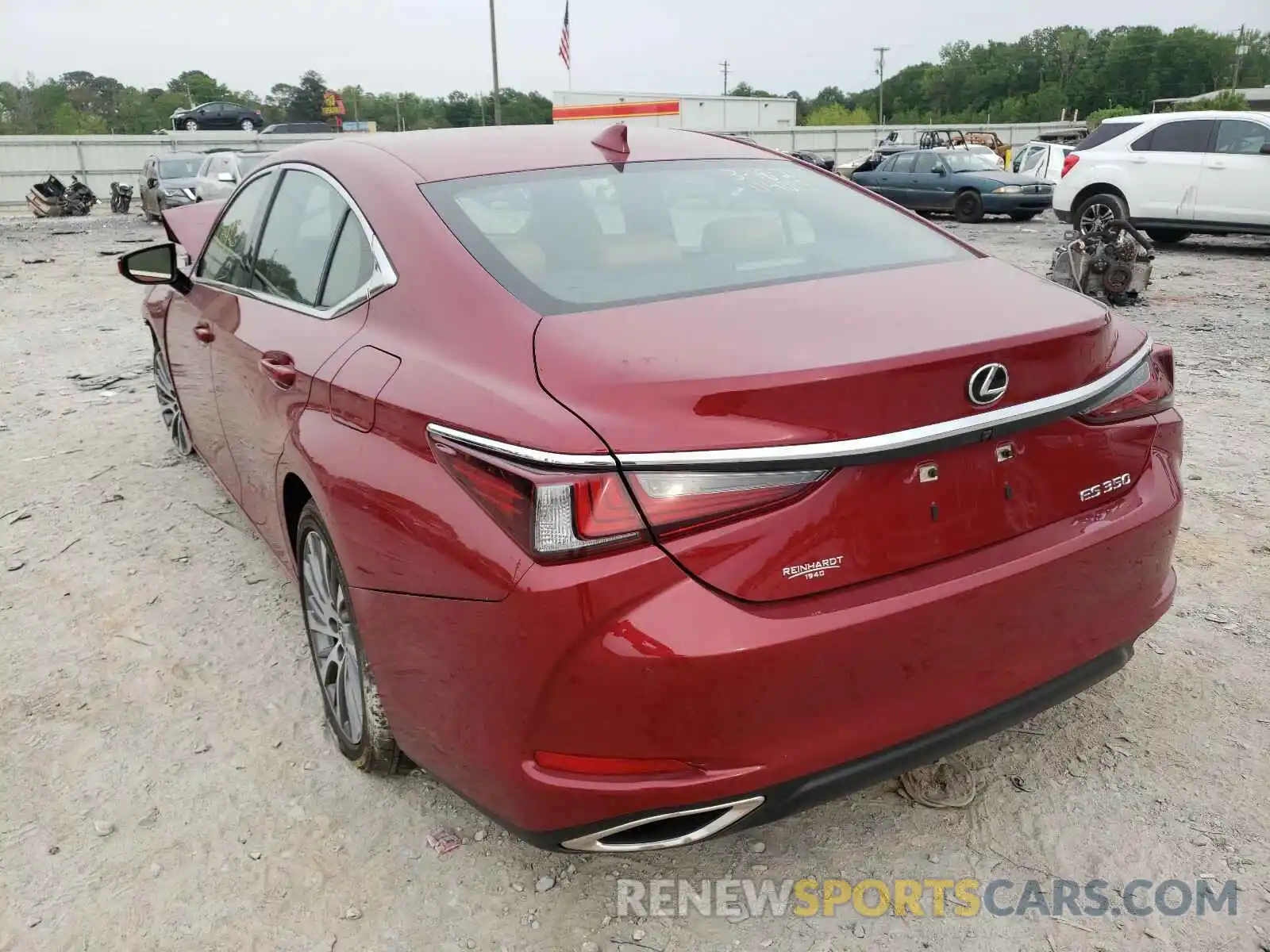 3 Photograph of a damaged car 58ABZ1B12KU004089 LEXUS ES350 2019