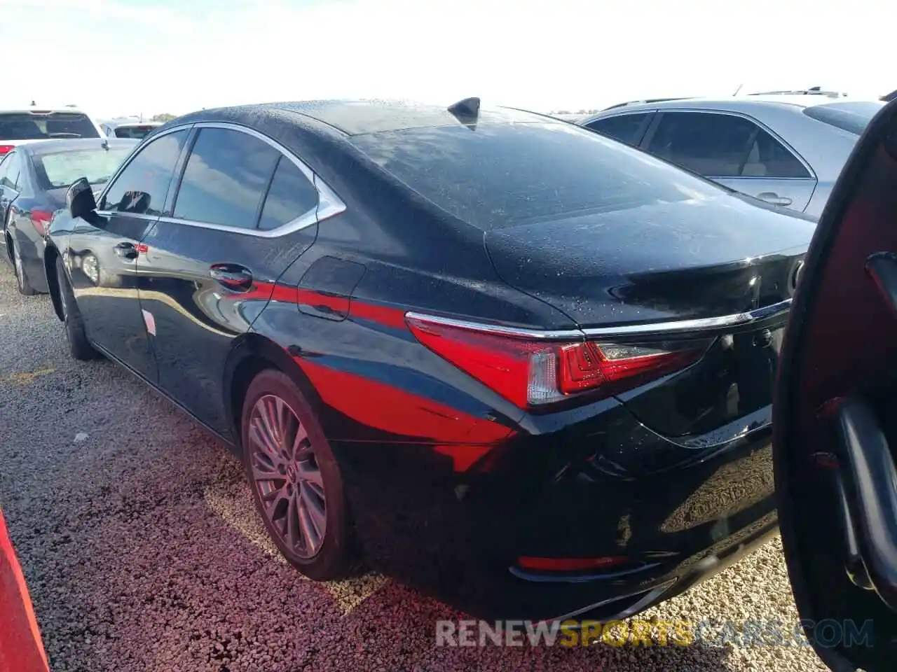 3 Photograph of a damaged car 58ABZ1B12KU006487 LEXUS ES350 2019