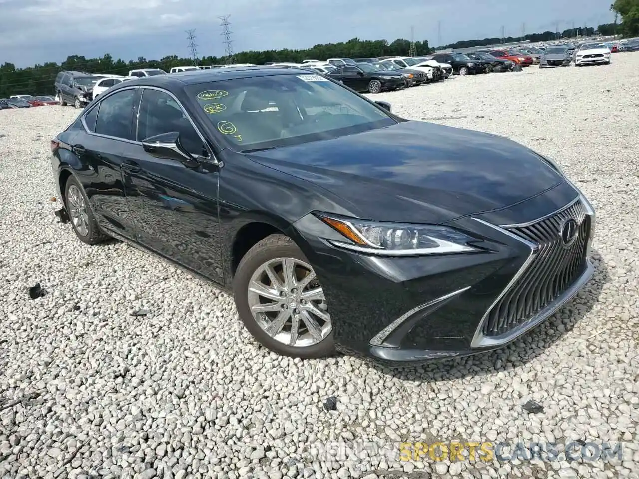 1 Photograph of a damaged car 58ABZ1B12KU012225 LEXUS ES350 2019