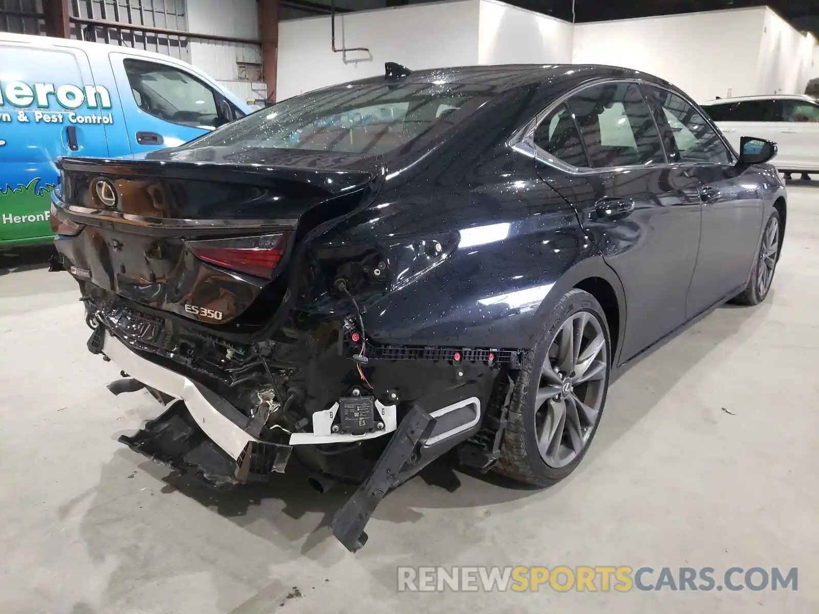 4 Photograph of a damaged car 58ABZ1B12KU026352 LEXUS ES350 2019