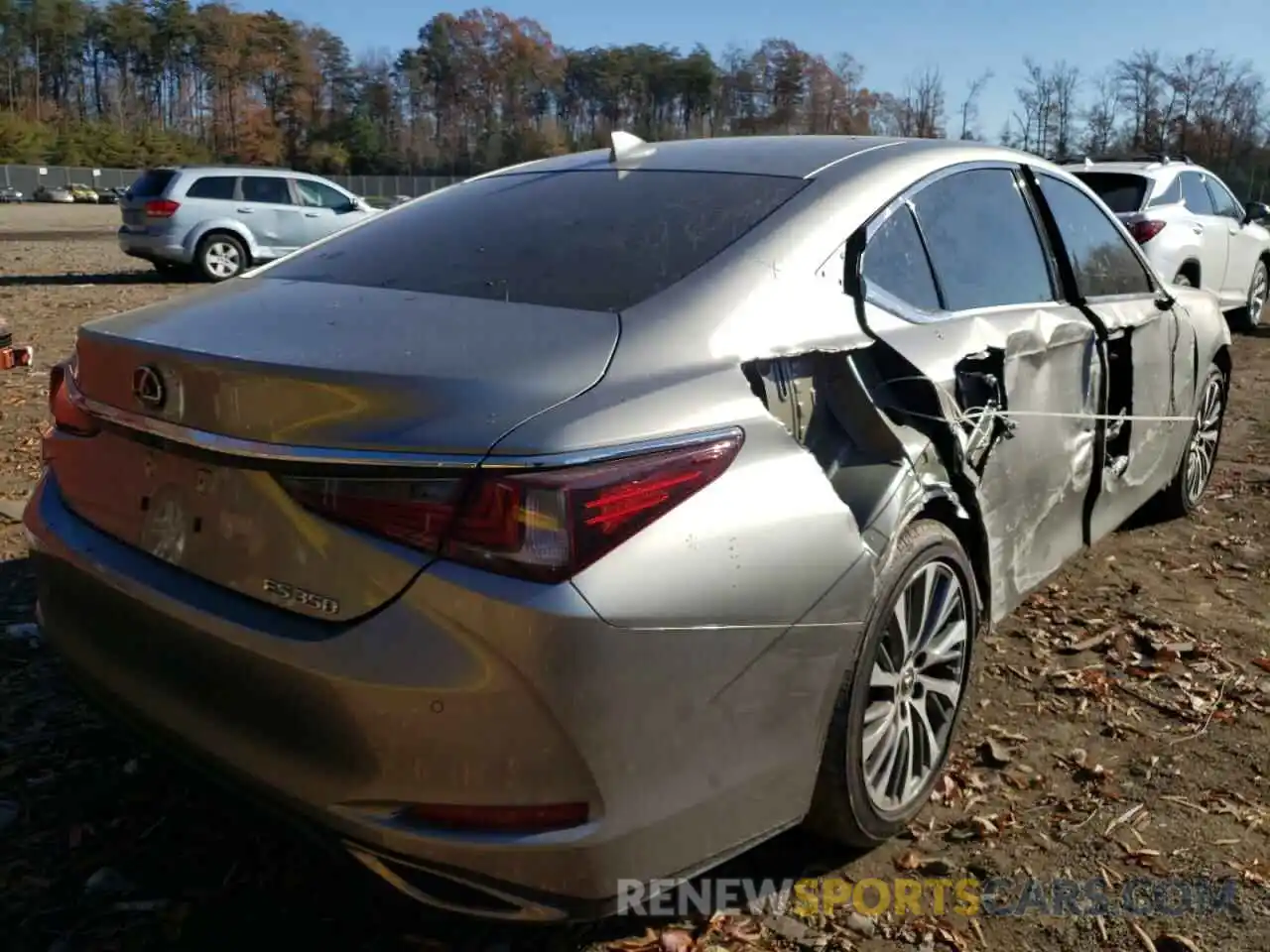 4 Photograph of a damaged car 58ABZ1B12KU027971 LEXUS ES350 2019