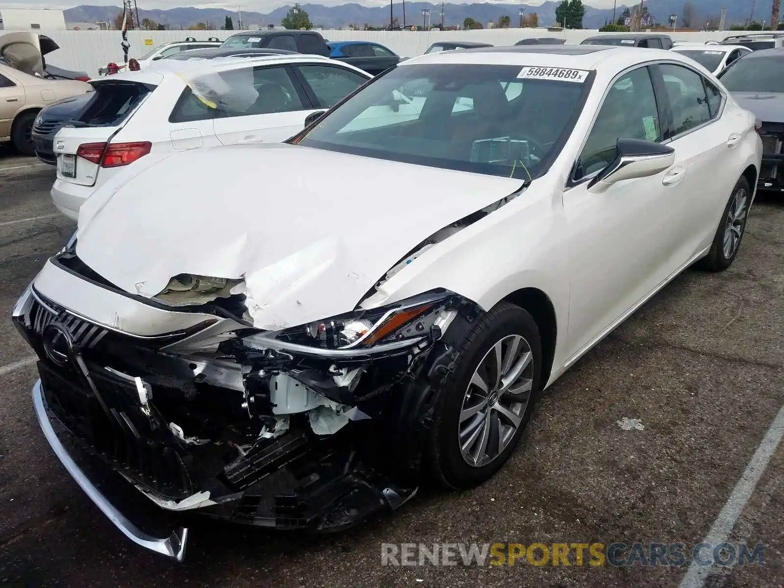 2 Photograph of a damaged car 58ABZ1B12KU030336 LEXUS ES350 2019