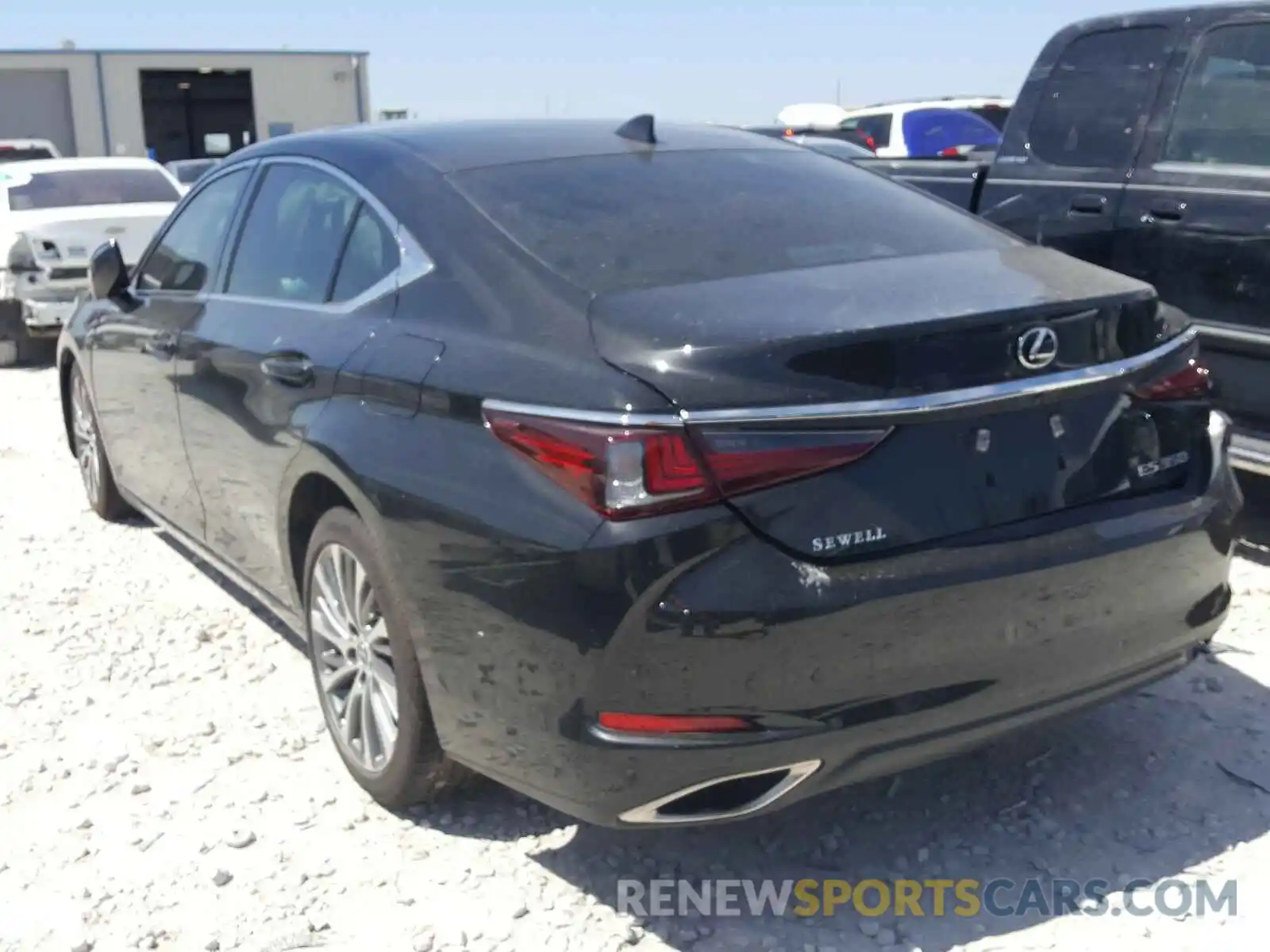 3 Photograph of a damaged car 58ABZ1B12KU032930 LEXUS ES350 2019