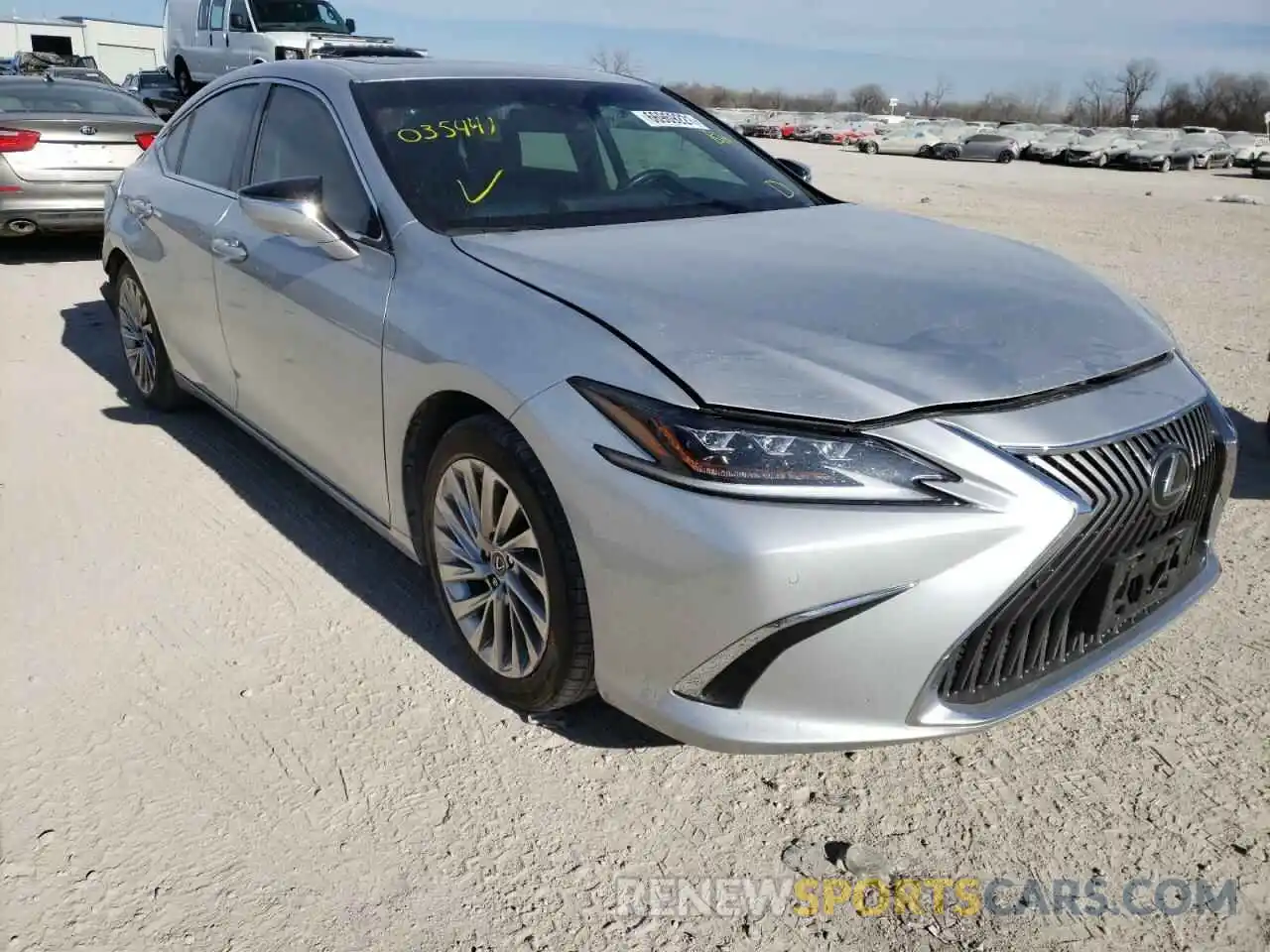 1 Photograph of a damaged car 58ABZ1B12KU035441 LEXUS ES350 2019