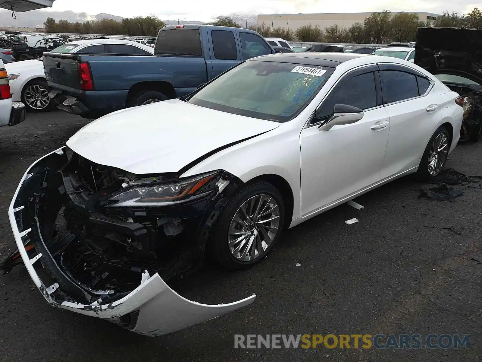 2 Photograph of a damaged car 58ABZ1B12KU043314 LEXUS ES350 2019