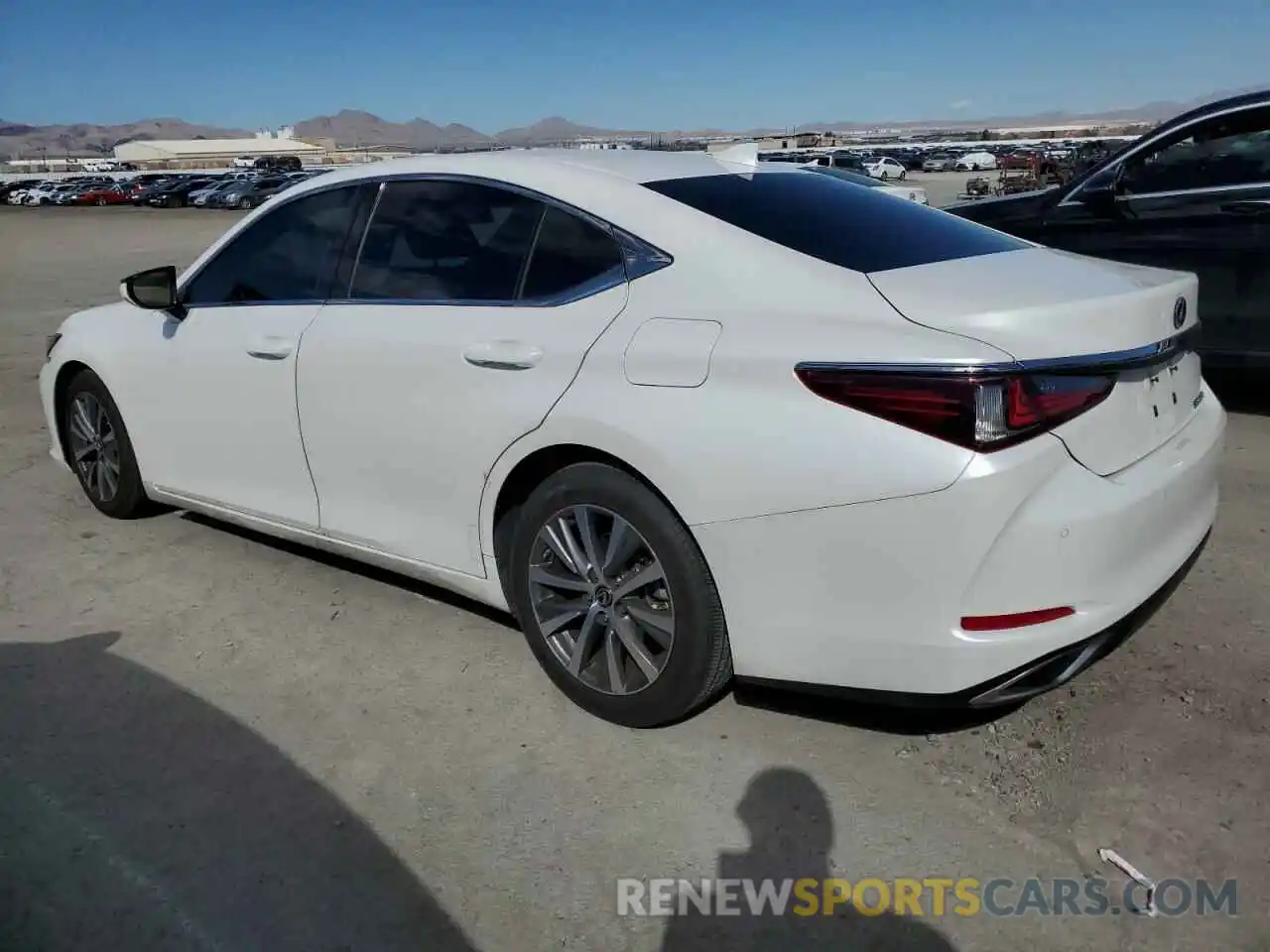 2 Photograph of a damaged car 58ABZ1B12KU043586 LEXUS ES350 2019