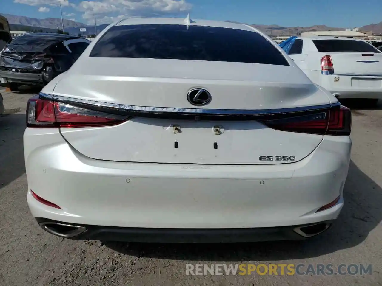 6 Photograph of a damaged car 58ABZ1B12KU043586 LEXUS ES350 2019