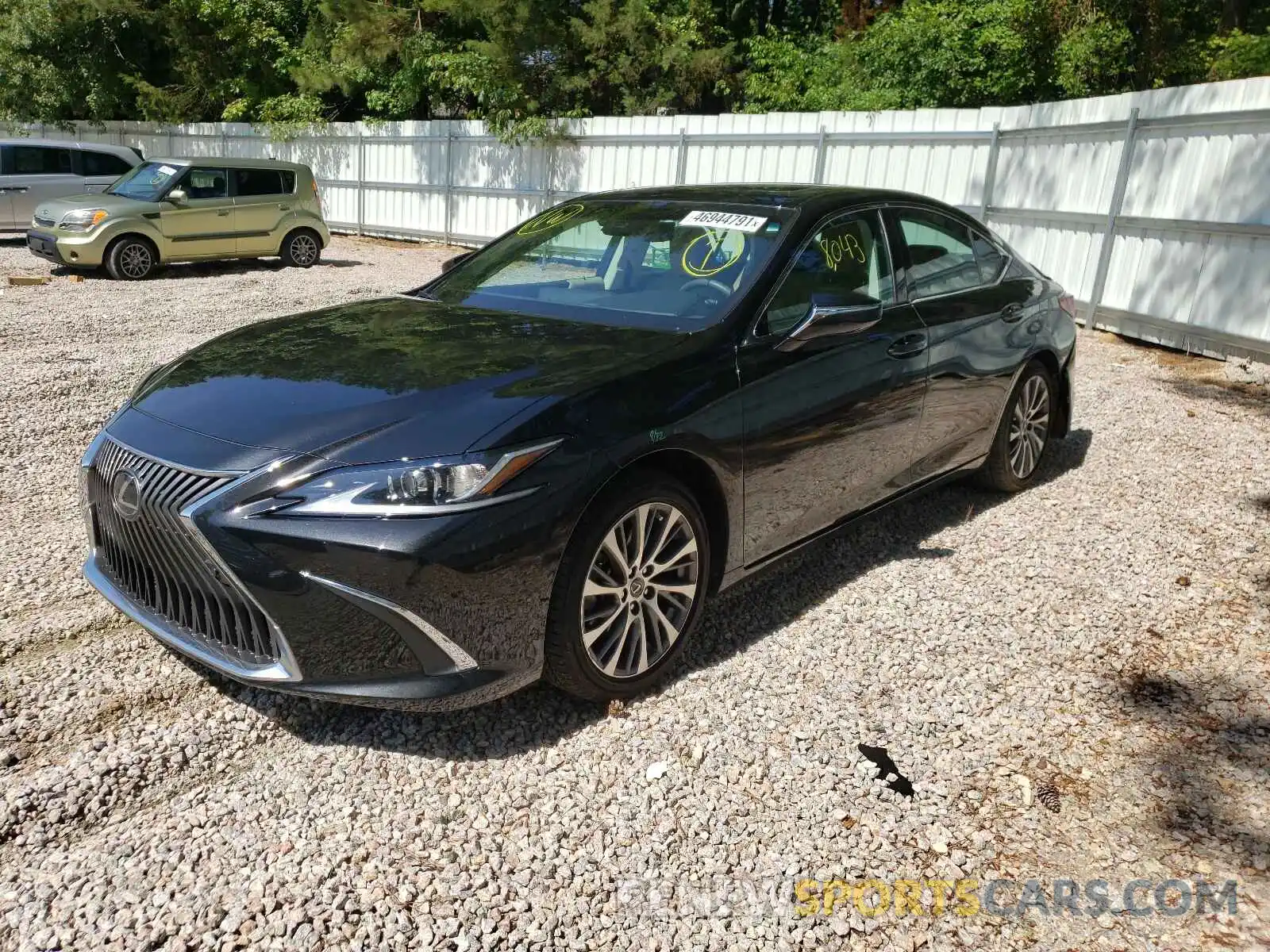 2 Photograph of a damaged car 58ABZ1B12KU045340 LEXUS ES350 2019