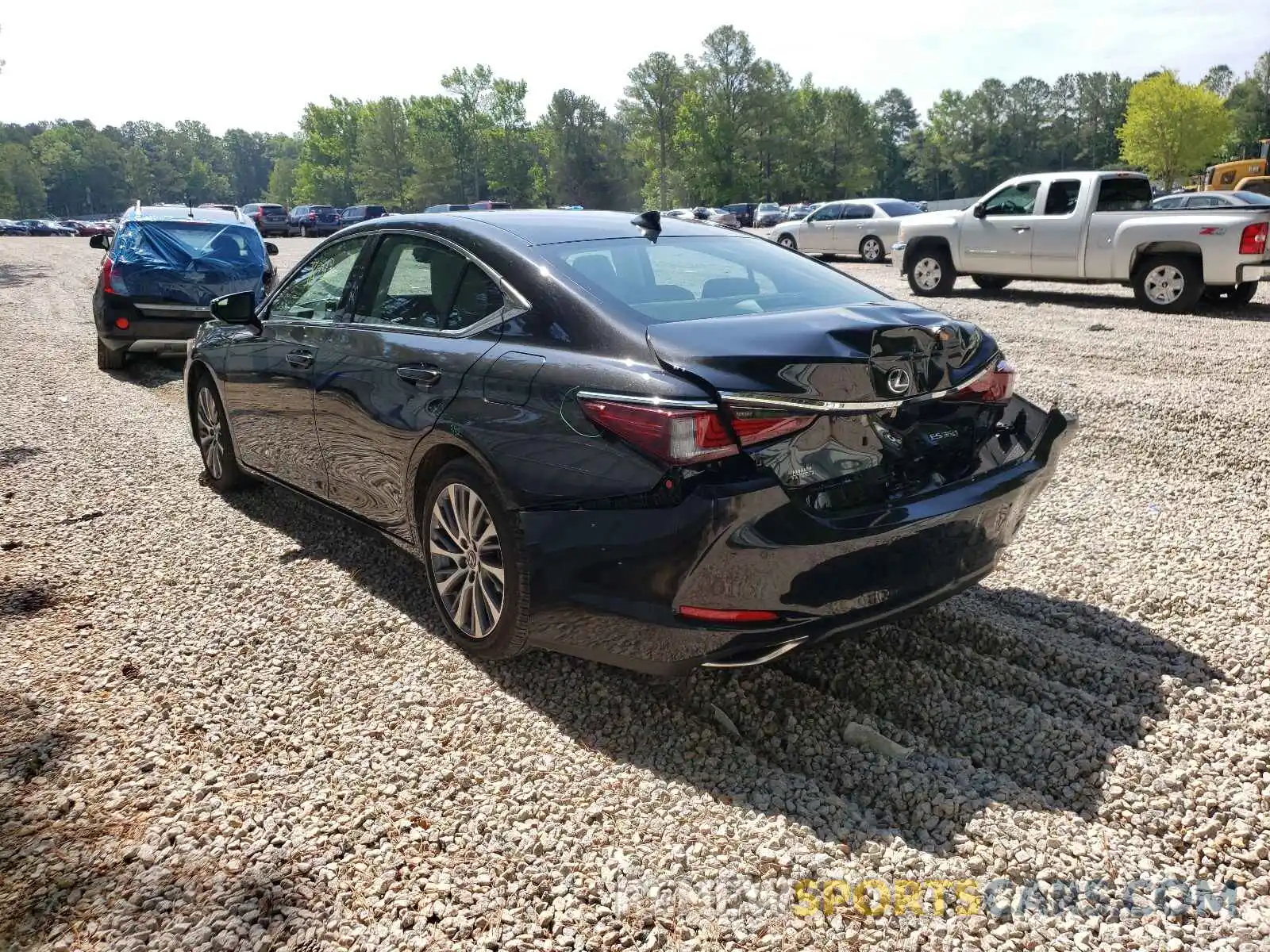 3 Photograph of a damaged car 58ABZ1B12KU045340 LEXUS ES350 2019