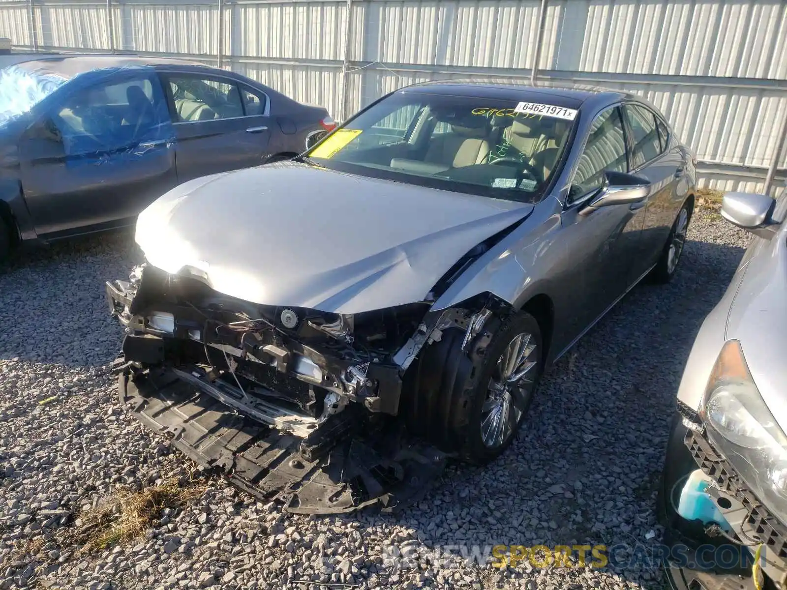 2 Photograph of a damaged car 58ABZ1B12KU049095 LEXUS ES350 2019