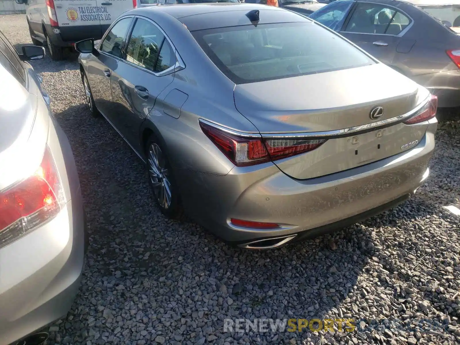 3 Photograph of a damaged car 58ABZ1B12KU049095 LEXUS ES350 2019