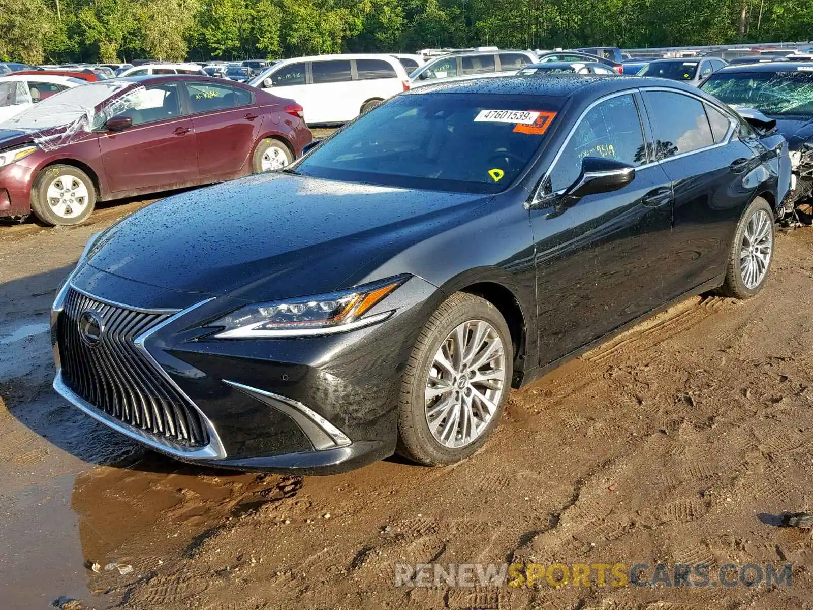 2 Photograph of a damaged car 58ABZ1B13KU002139 LEXUS ES350 2019